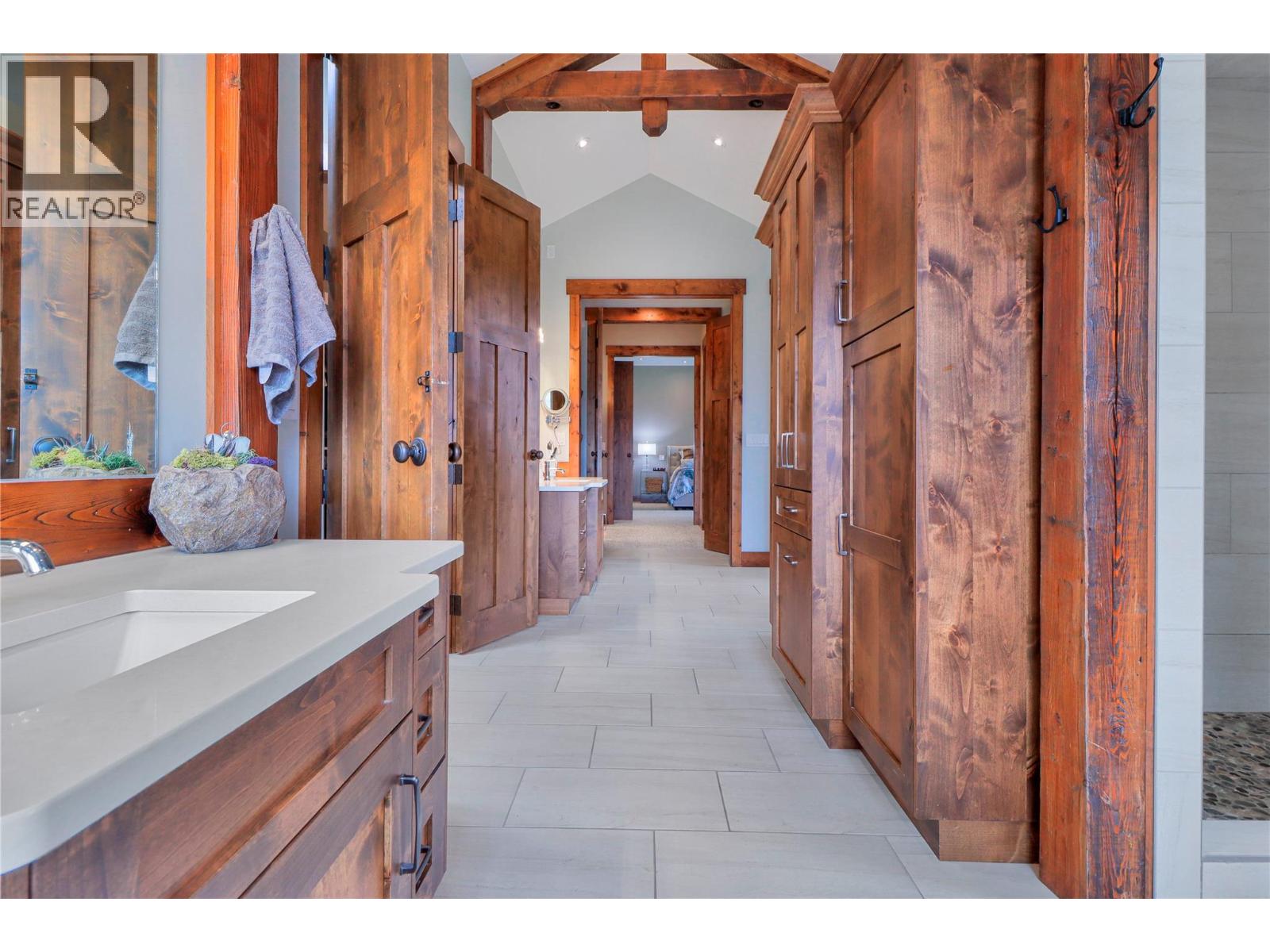 4230 21st Street S, Cranbrook, British Columbia  V1C 7A7 - Photo 44 - 10390637