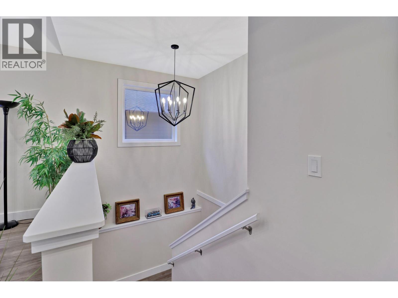 245 Shadow Mountain Boulevard, Cranbrook, British Columbia  V1C 0C6 - Photo 42 - 10390420