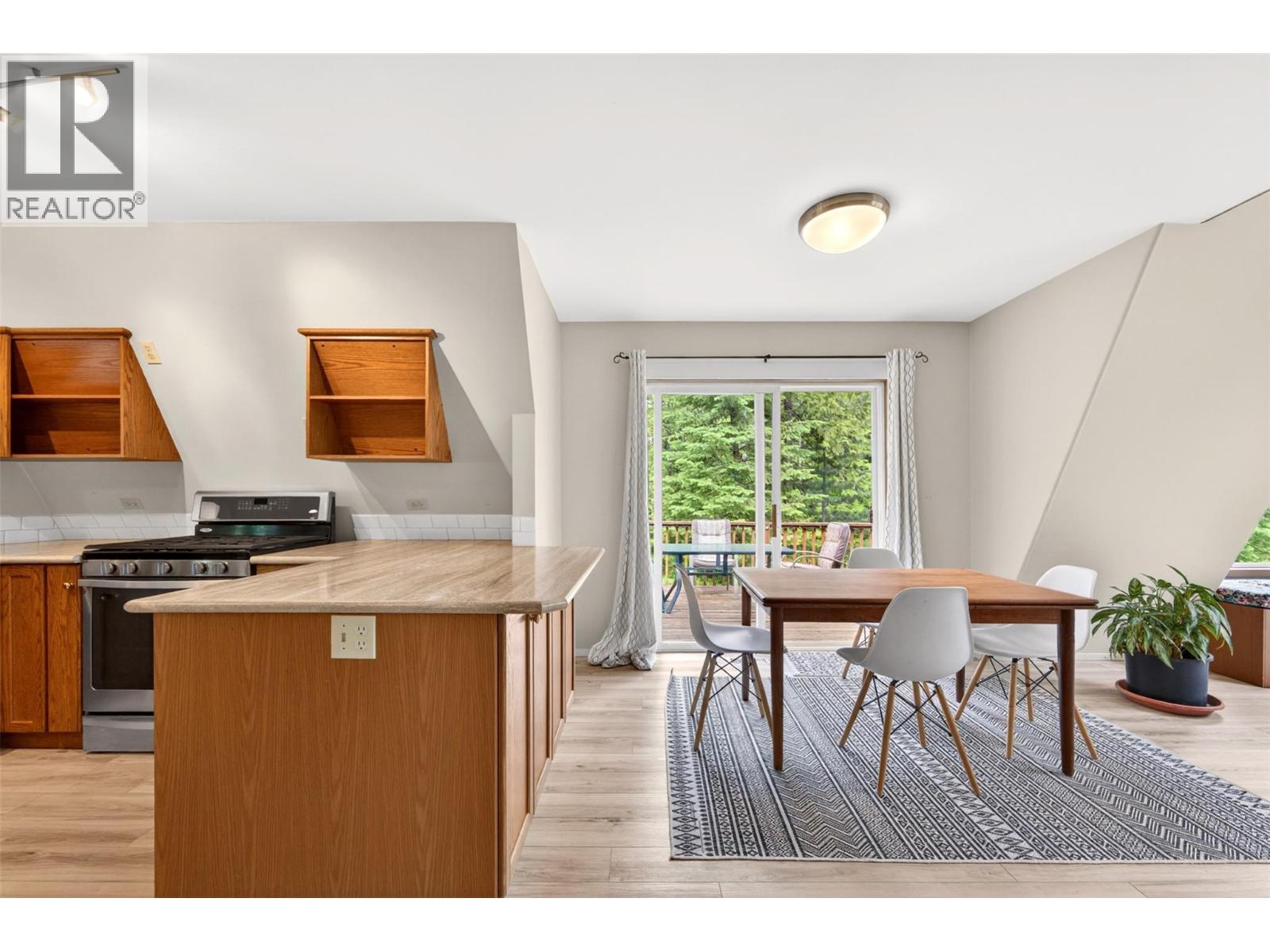 7346 Harrop Procter Road, Procter, British Columbia  V1L 6R4 - Photo 14 - 10390770