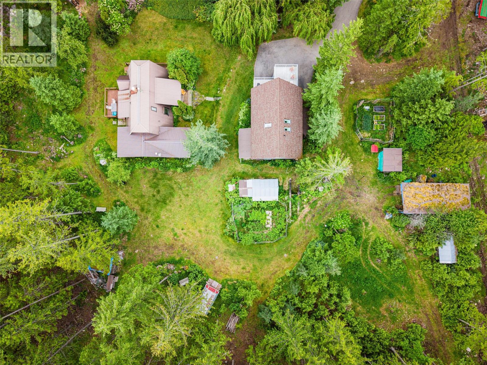 7346 Harrop Procter Road, Procter, British Columbia  V1L 6R4 - Photo 3 - 10390770