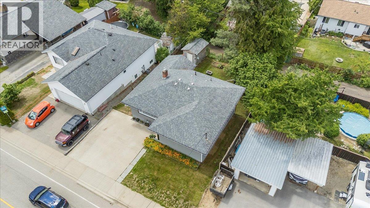 856 7th Avenue, Castlegar, British Columbia  V1N 1R9 - Photo 54 - 10390813