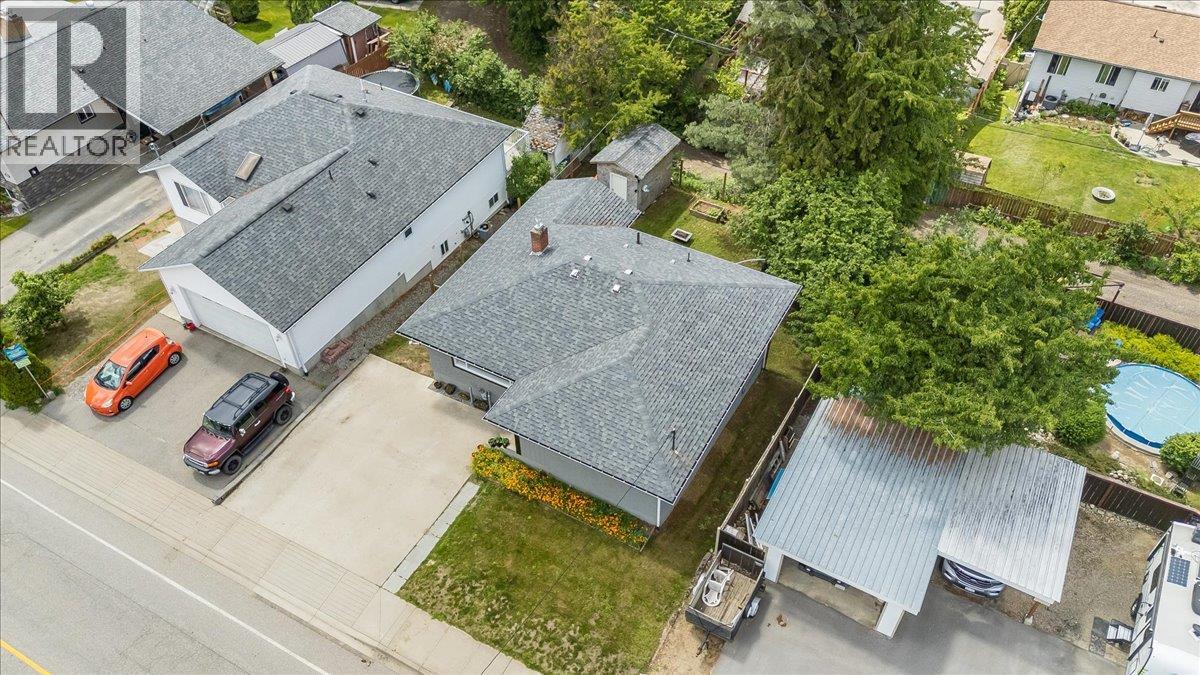 856 7th Avenue, Castlegar, British Columbia  V1N 1R9 - Photo 55 - 10390813