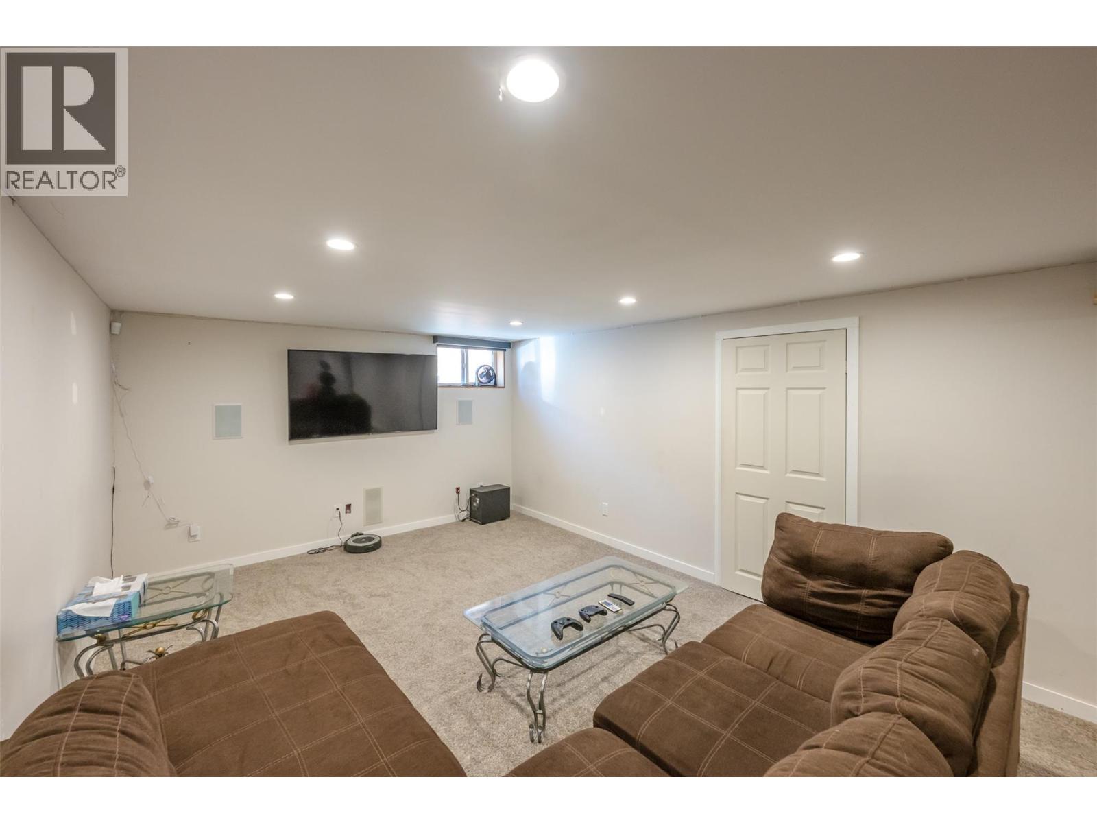 459 Penticton Avenue, Penticton, British Columbia  V2A 2M5 - Photo 36 - 10390355