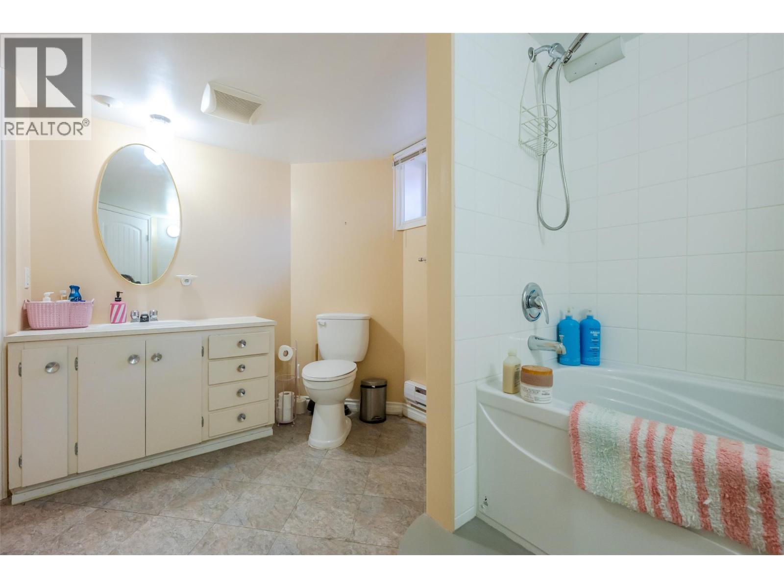 459 Penticton Avenue, Penticton, British Columbia  V2A 2M5 - Photo 43 - 10390355