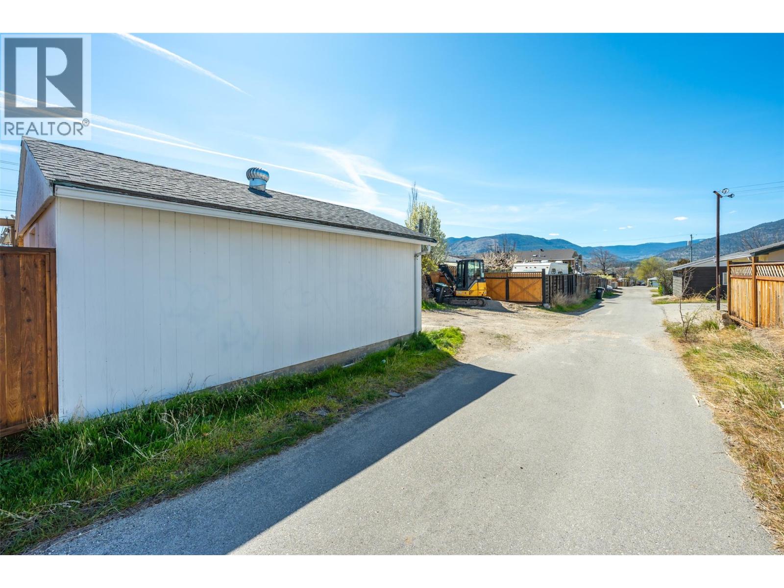 459 Penticton Avenue, Penticton, British Columbia  V2A 2M5 - Photo 61 - 10390355