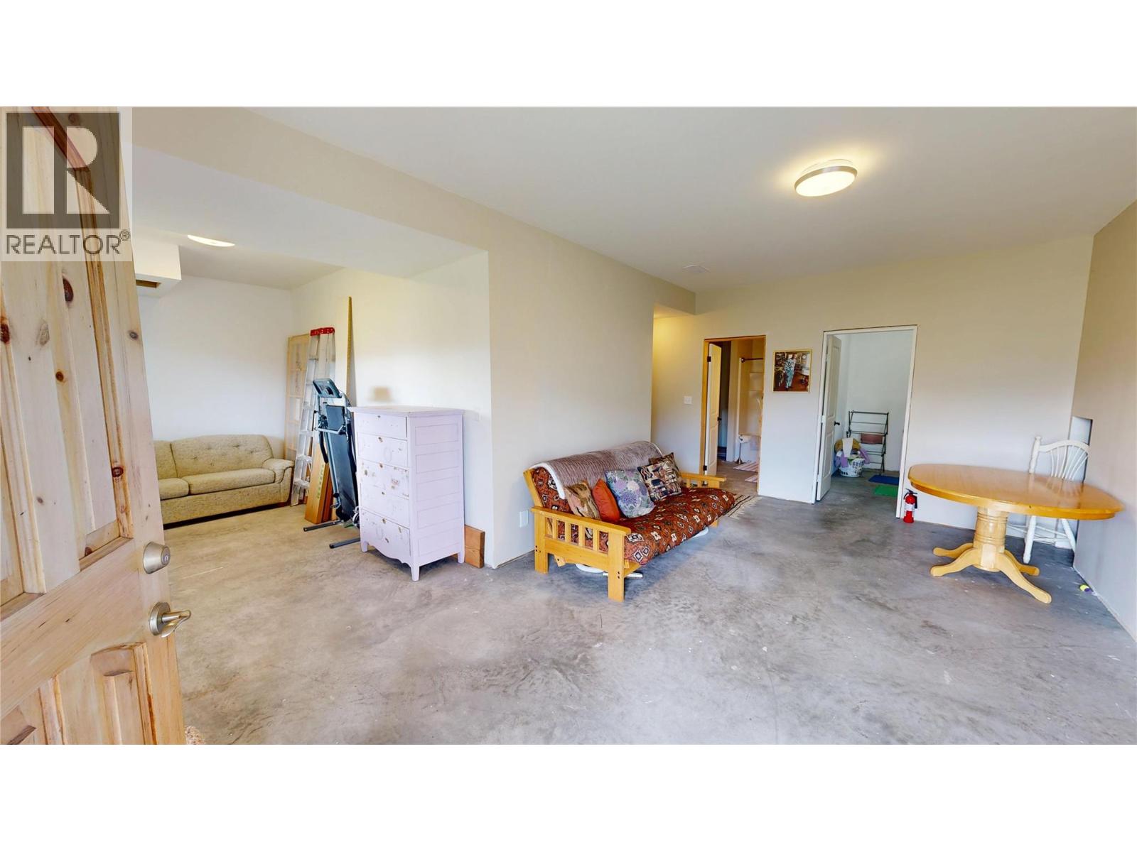 2660 95 Highway, Brisco, British Columbia  V0A 1B0 - Photo 24 - 10390601