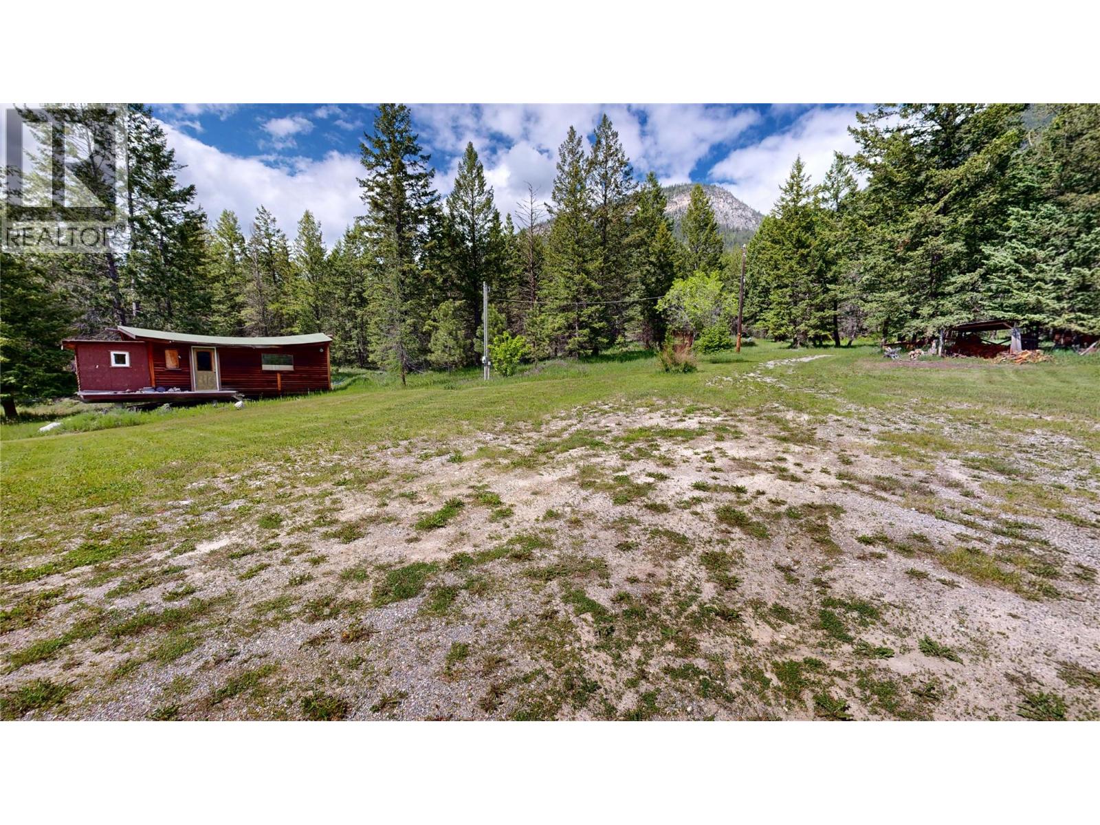 2660 95 Highway, Brisco, British Columbia  V0A 1B0 - Photo 33 - 10390601