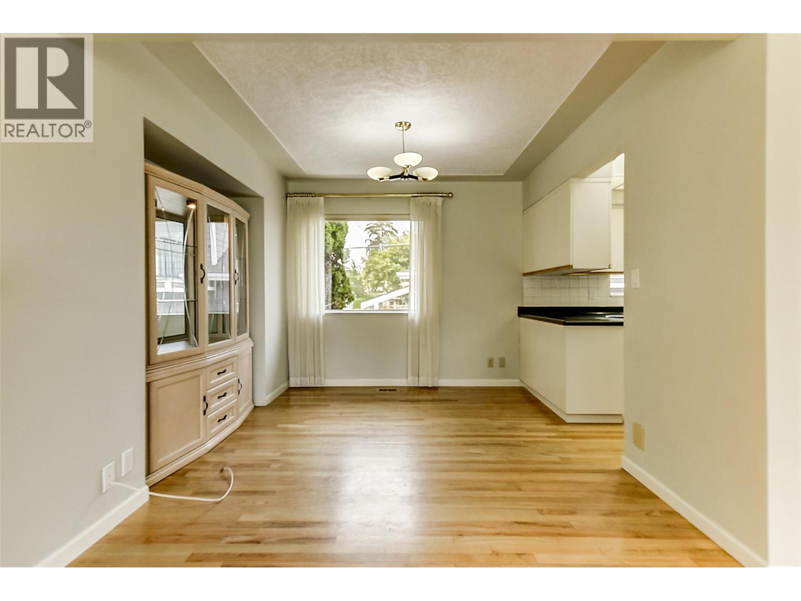 2202 Aberdeen Street, Kelowna, British Columbia  V1Y 2T4 - Photo 35 - 10390422