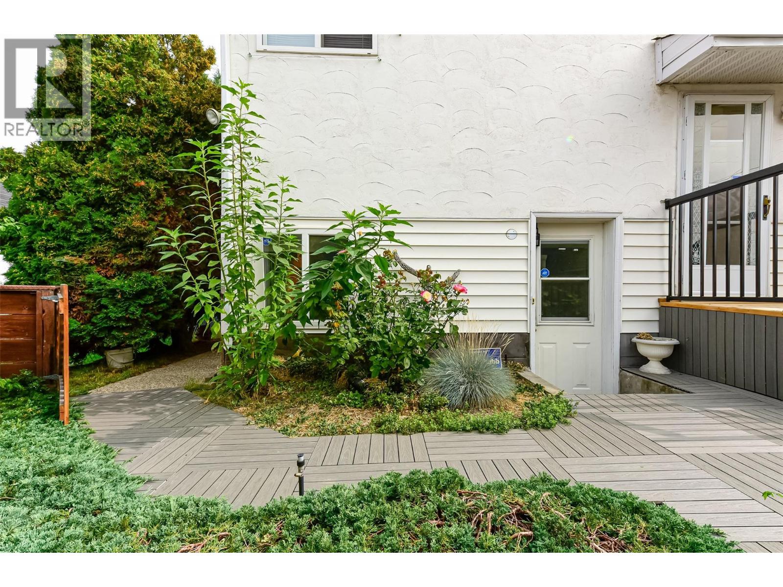 2202 Aberdeen Street, Kelowna, British Columbia  V1Y 2T4 - Photo 53 - 10390422