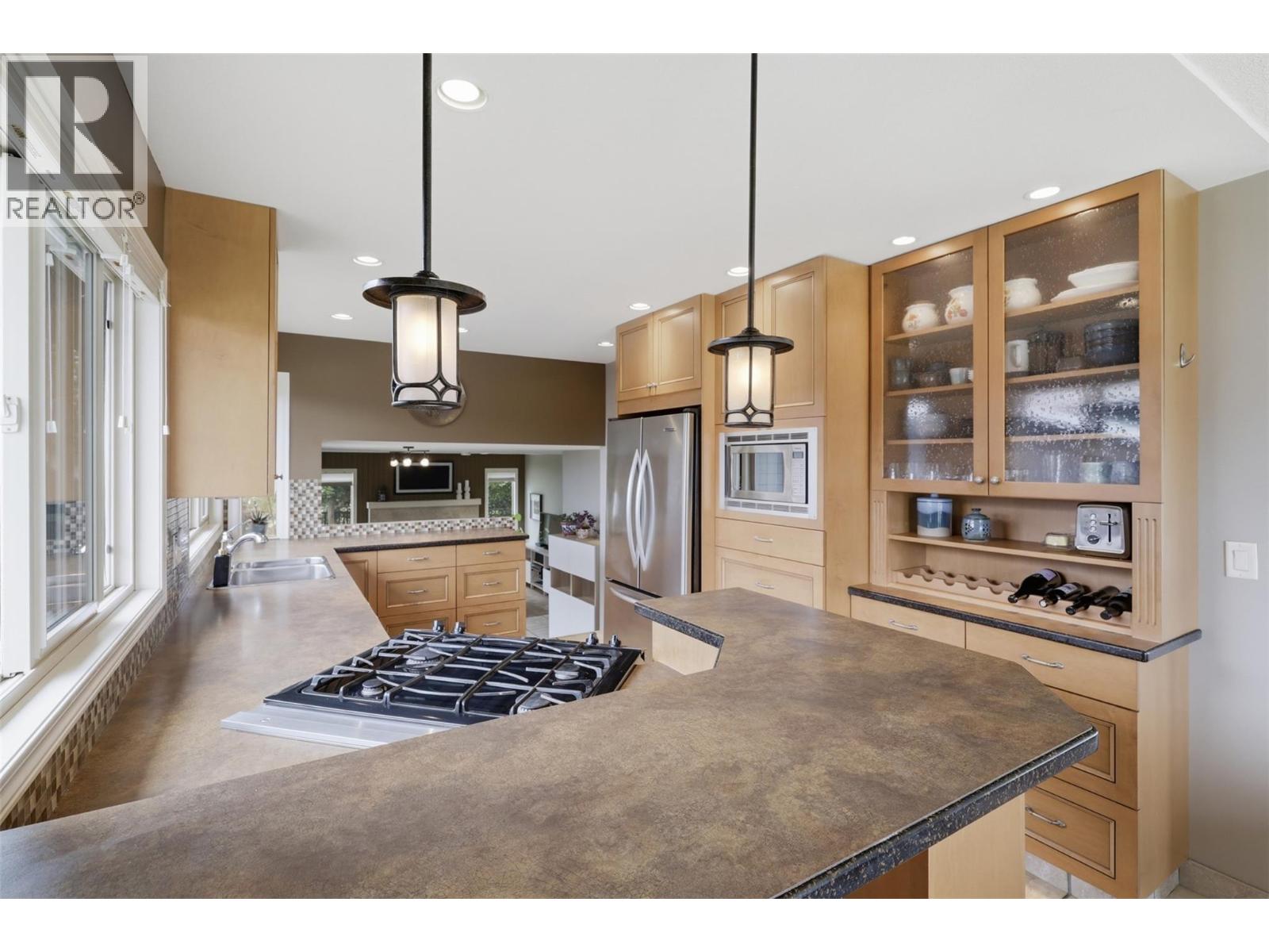 2057 Hampshire Drive, Kamloops, British Columbia  V1S 1E9 - Photo 16 - 10390804