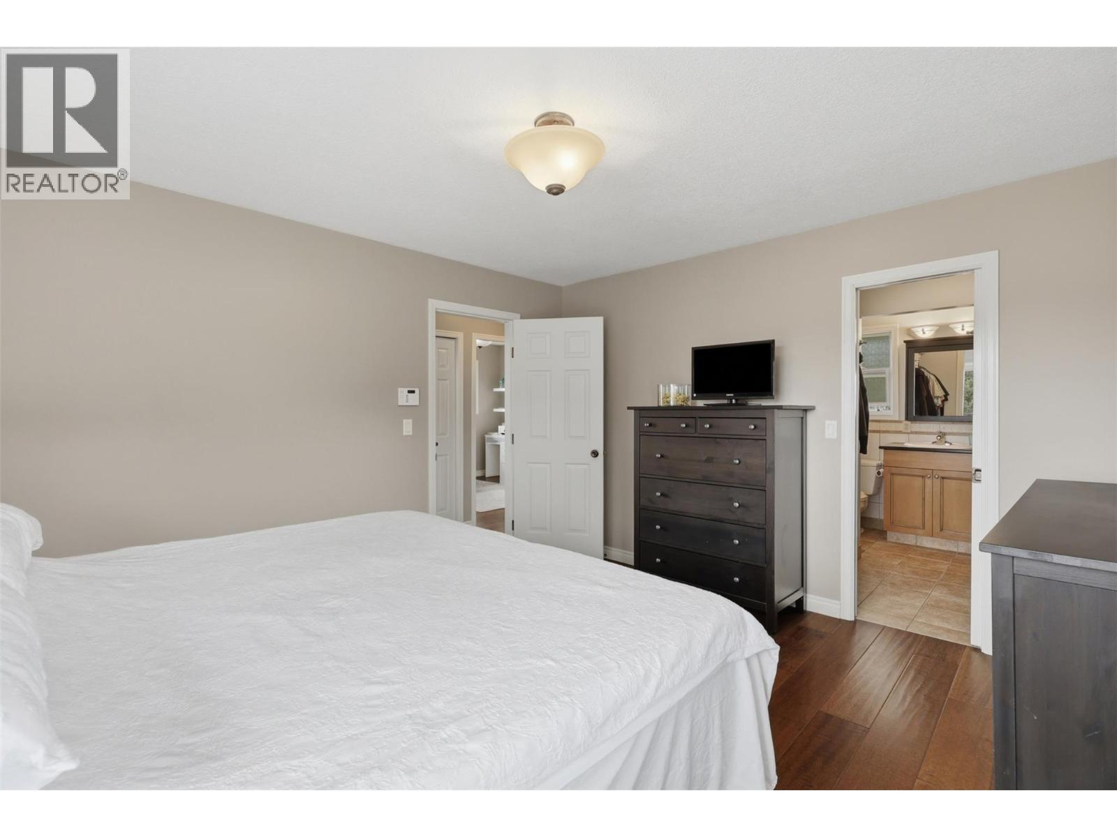 2057 Hampshire Drive, Kamloops, British Columbia  V1S 1E9 - Photo 29 - 10390804