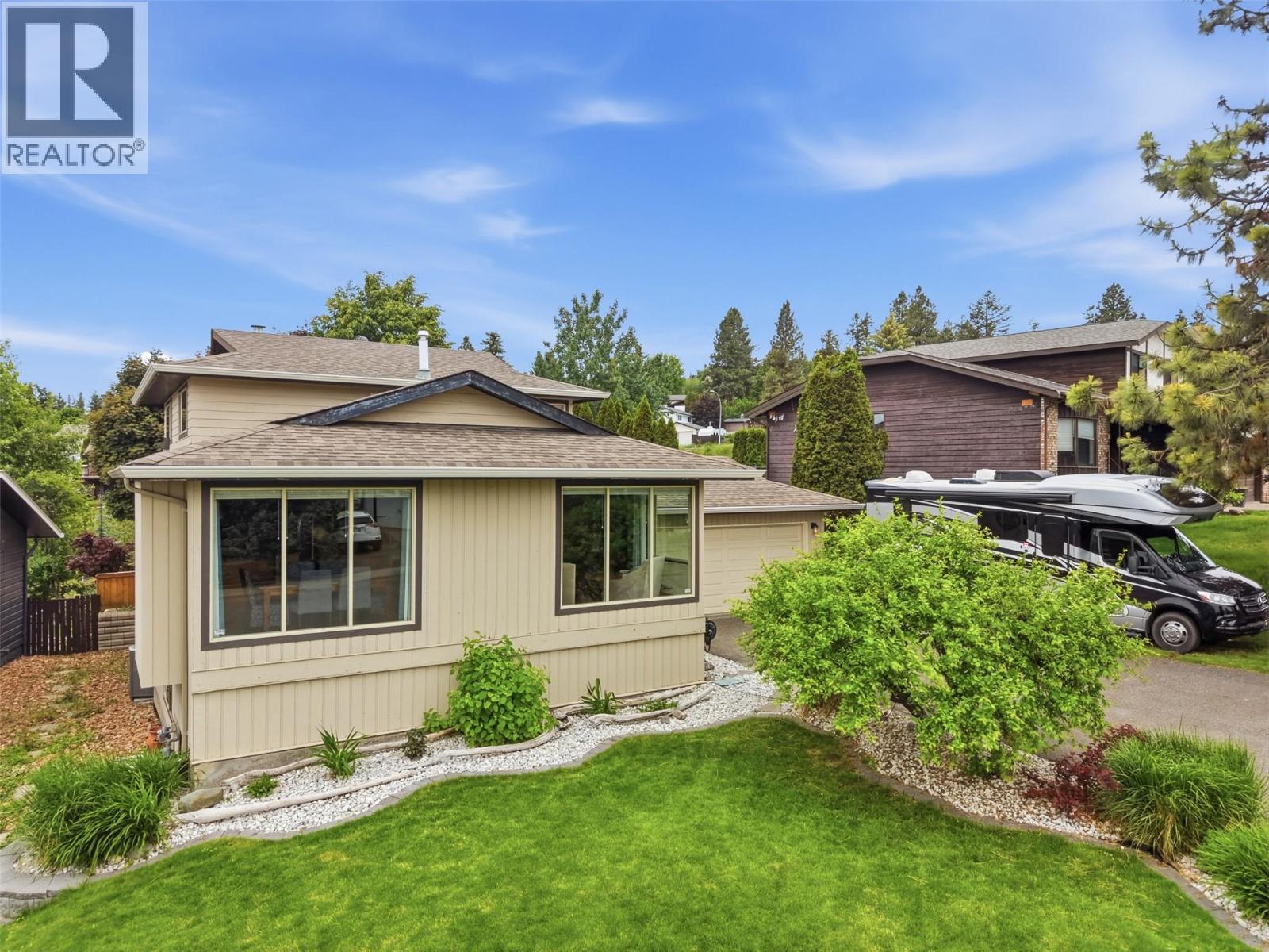 2057 Hampshire Drive, Kamloops, British Columbia  V1S 1E9 - Photo 4 - 10390804