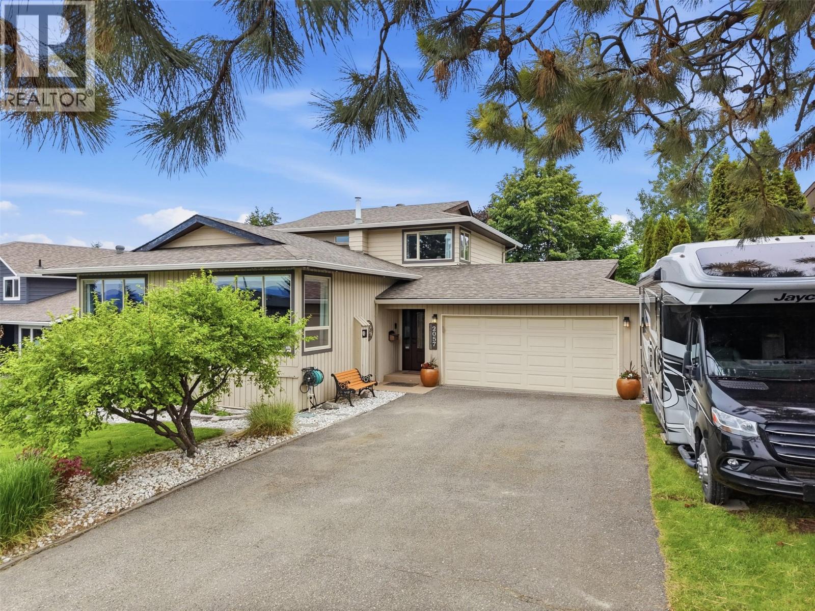 2057 Hampshire Drive, Kamloops, British Columbia  V1S 1E9 - Photo 5 - 10390804