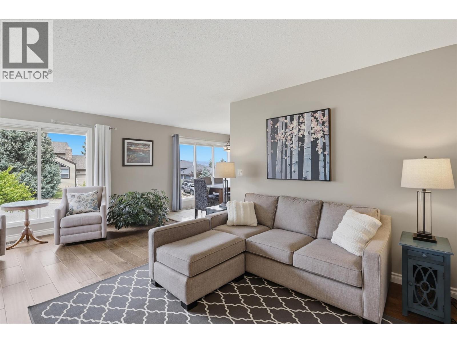 2057 Hampshire Drive, Kamloops, British Columbia  V1S 1E9 - Photo 9 - 10390804