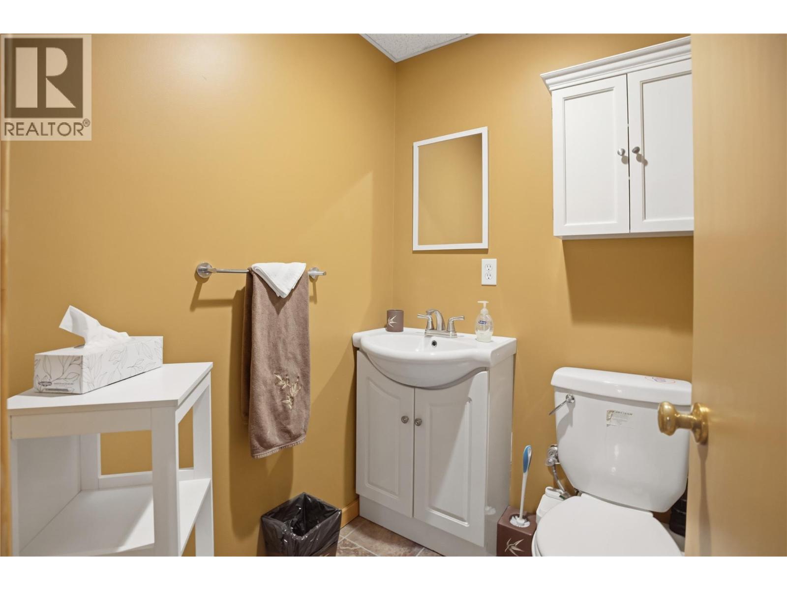 520 Royal Avenue, Kamloops, British Columbia  V2B 3P9 - Photo 36 - 10390703