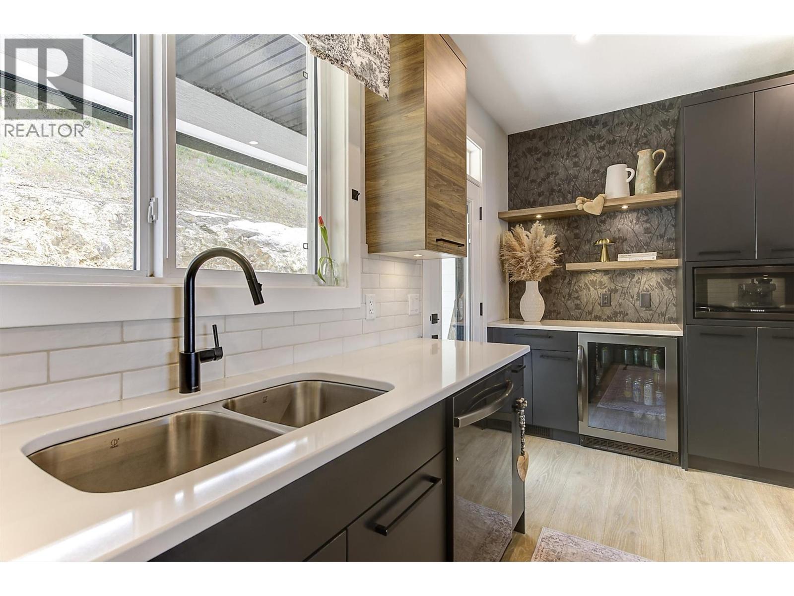 743 Deans Drive, Kelowna, British Columbia  V1P 1A1 - Photo 25 - 10390557