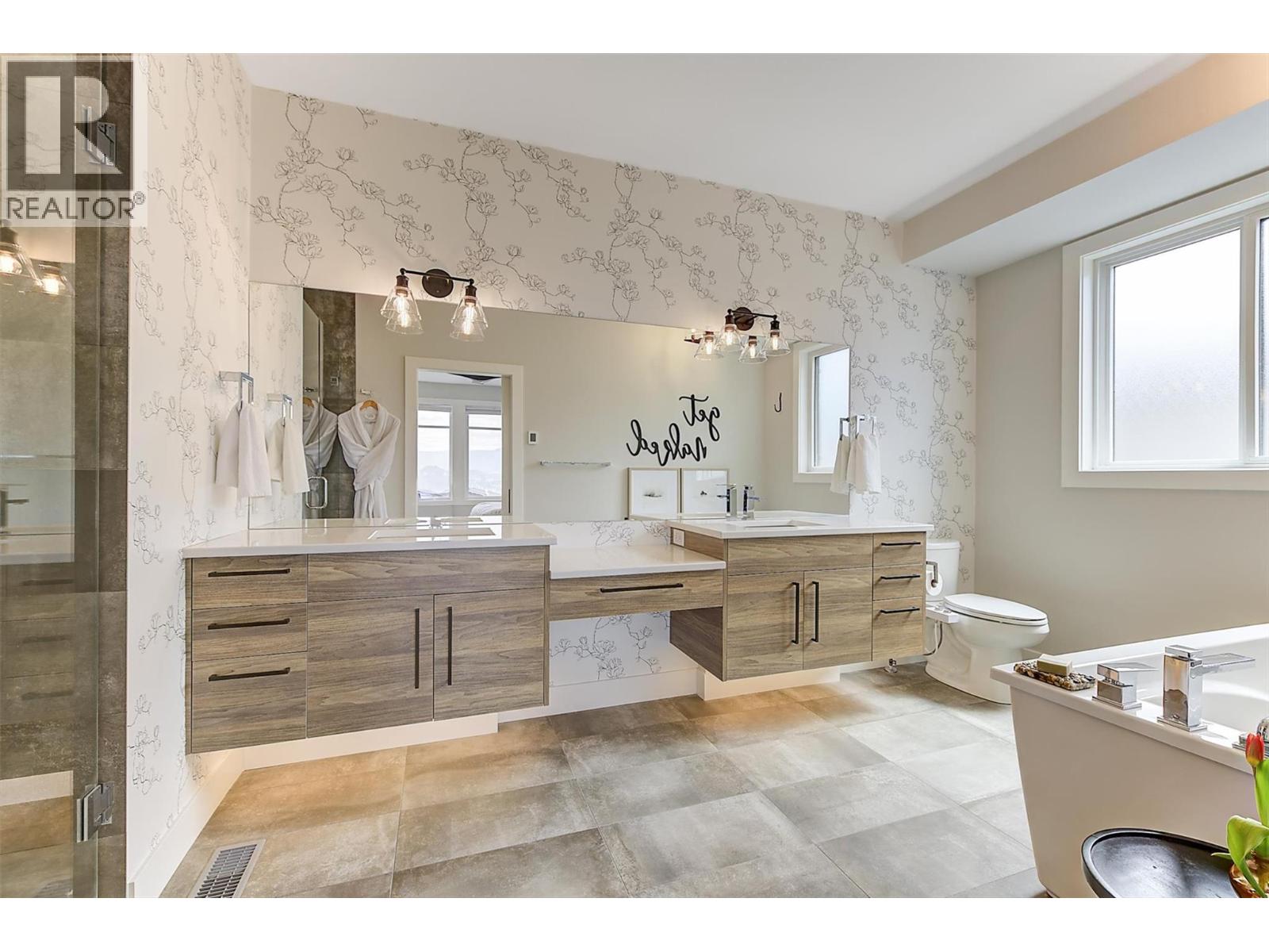 743 Deans Drive, Kelowna, British Columbia  V1P 1A1 - Photo 29 - 10390557