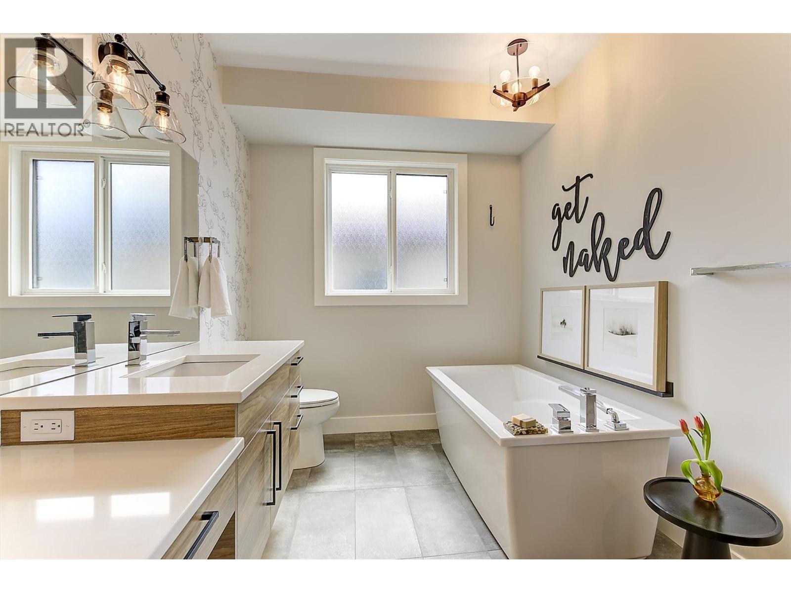 743 Deans Drive, Kelowna, British Columbia  V1P 1A1 - Photo 30 - 10390557