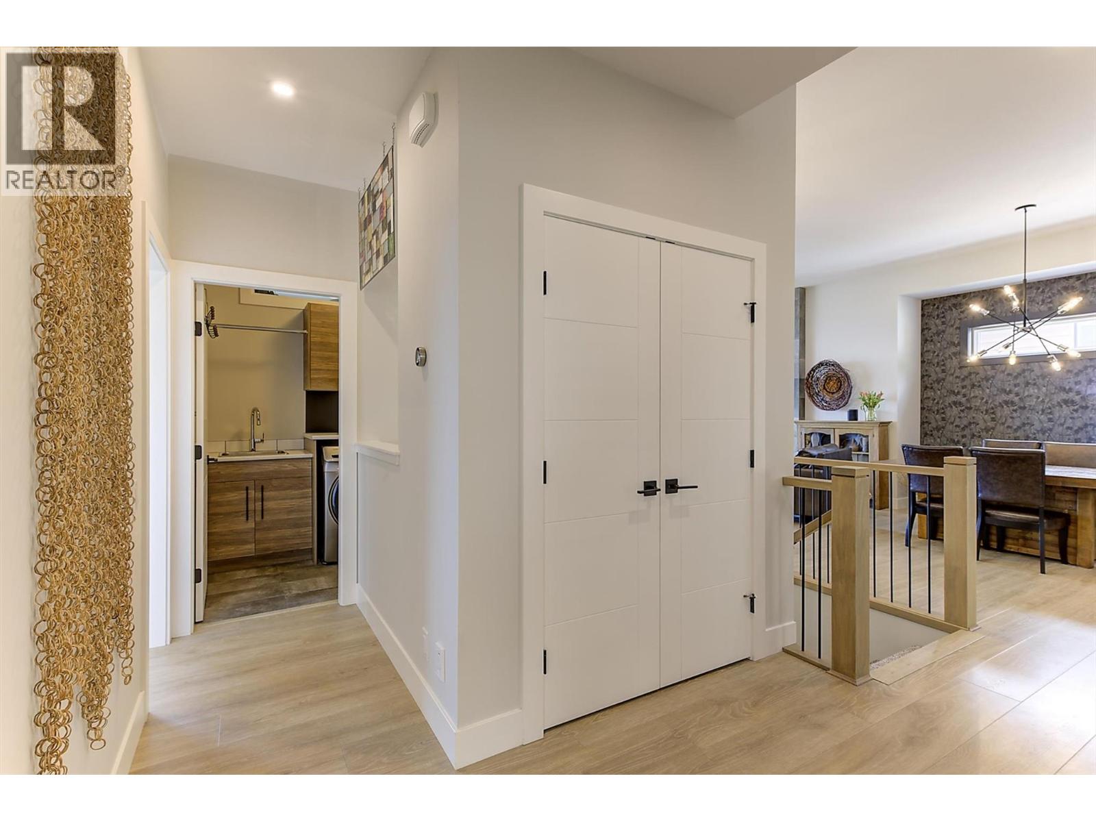 743 Deans Drive, Kelowna, British Columbia  V1P 1A1 - Photo 34 - 10390557