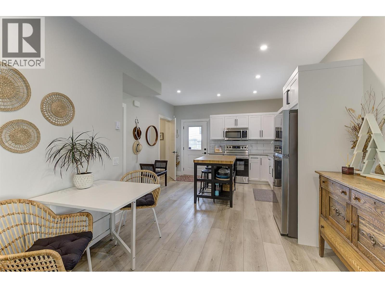 743 Deans Drive, Kelowna, British Columbia  V1P 1A1 - Photo 45 - 10390557