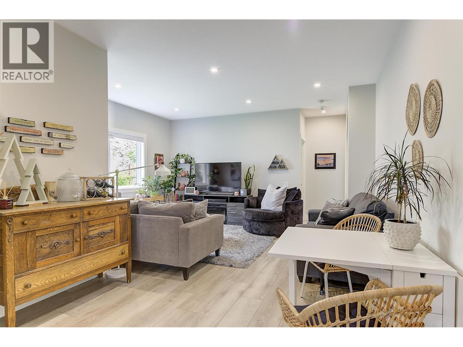 743 Deans Drive, Kelowna, British Columbia  V1P 1A1 - Photo 47 - 10390557