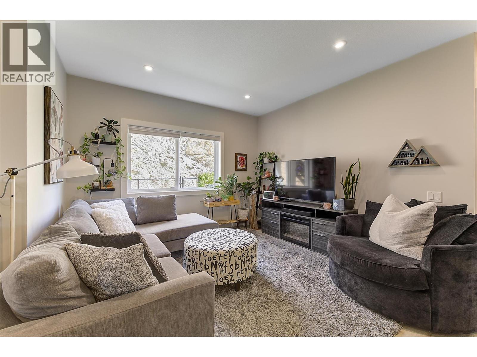 743 Deans Drive, Kelowna, British Columbia  V1P 1A1 - Photo 48 - 10390557