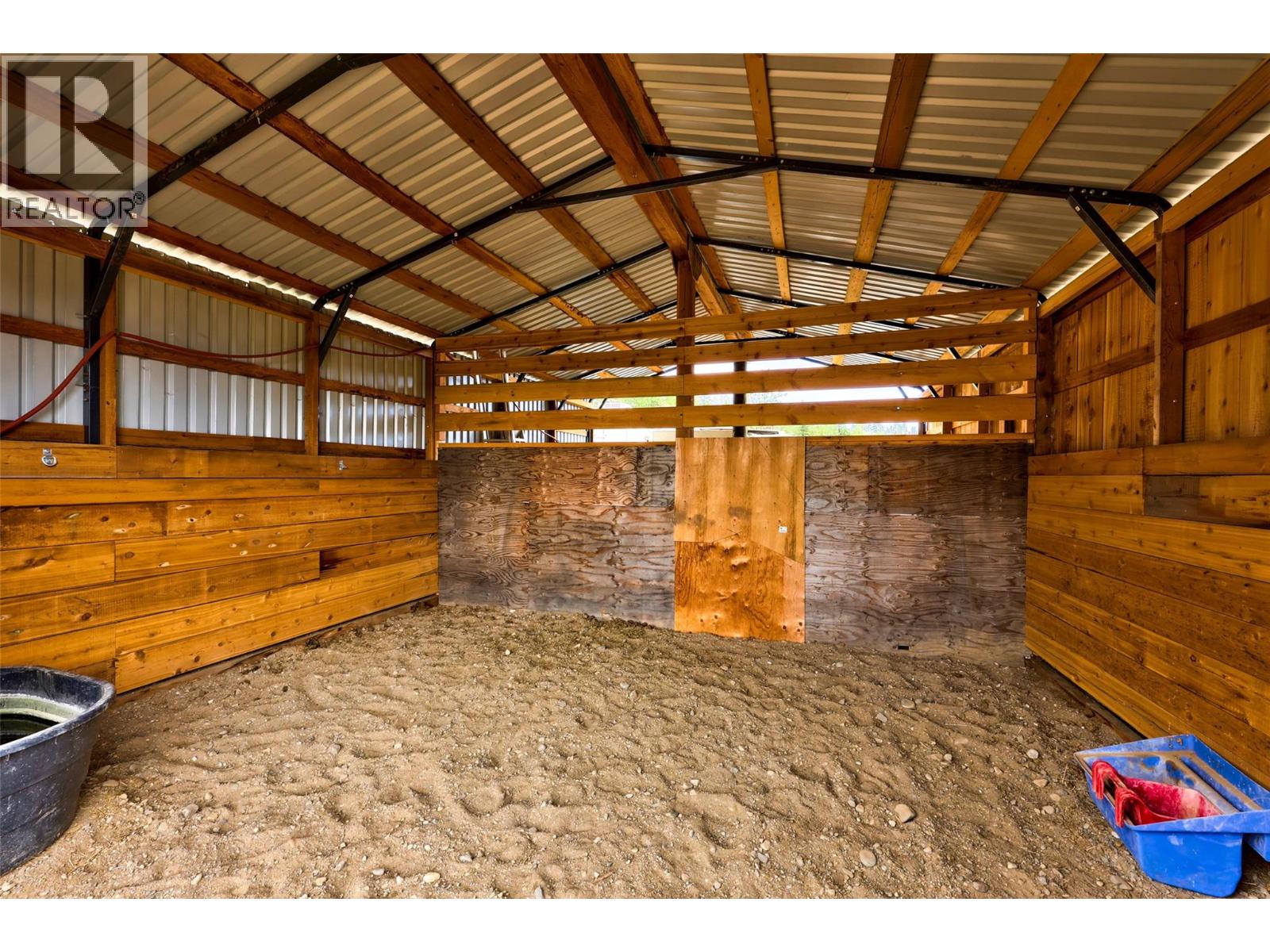 4505 Kamloops-Shuswap Road, Kamloops, British Columbia  V0E 2M0 - Photo 40 - 10390780