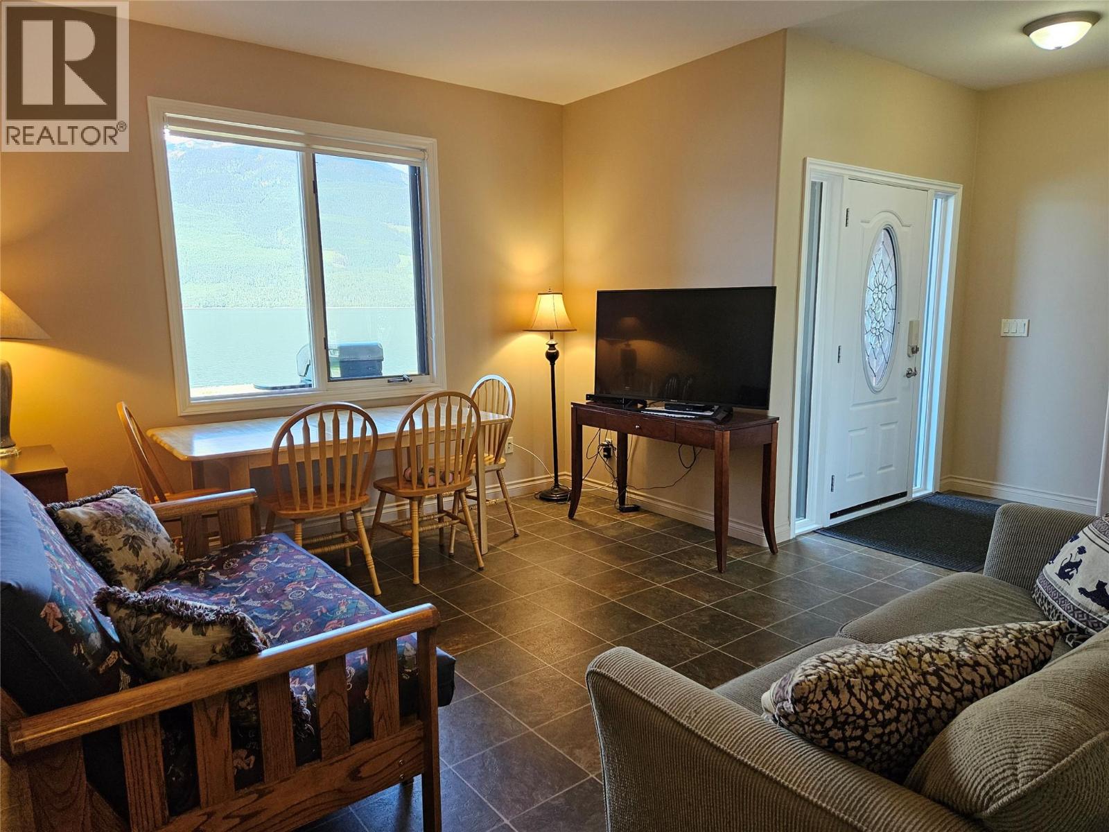 1710 6 Highway, Nakusp, British Columbia  V0G 1R1 - Photo 21 - 10390754