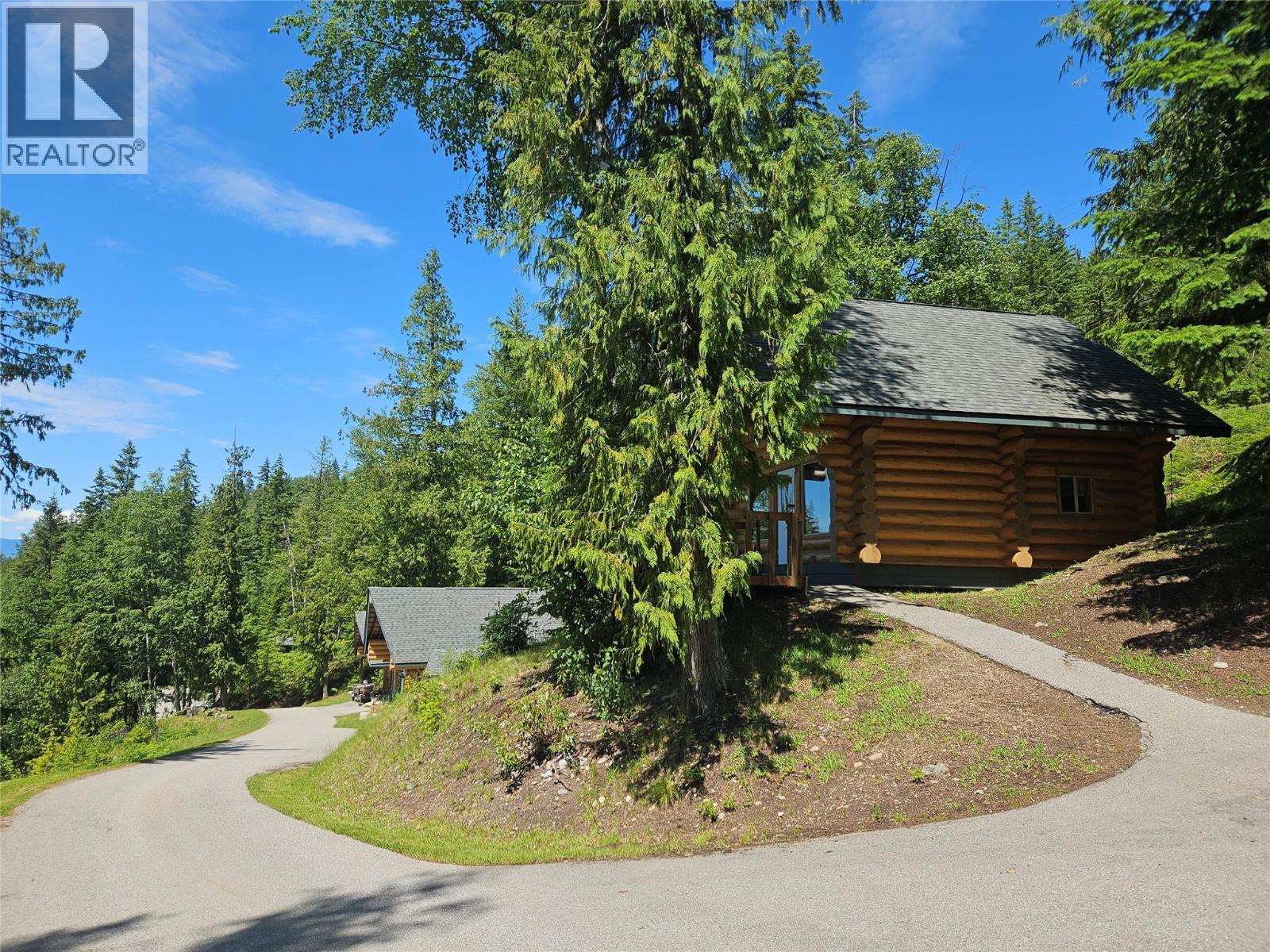 1710 6 Highway, Nakusp, British Columbia  V0G 1R1 - Photo 29 - 10390754