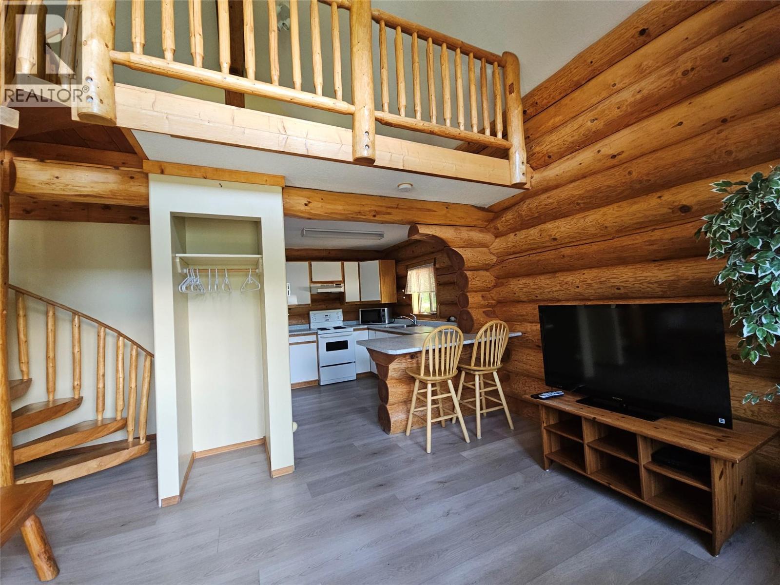 1710 6 Highway, Nakusp, British Columbia  V0G 1R1 - Photo 34 - 10390754