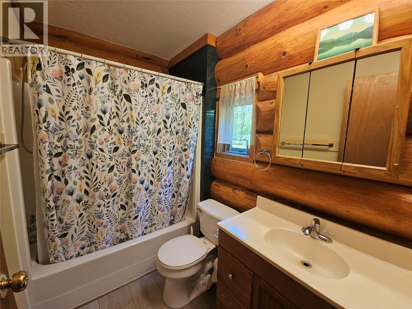 1710 6 Highway, Nakusp, British Columbia  V0G 1R1 - Photo 35 - 10390754