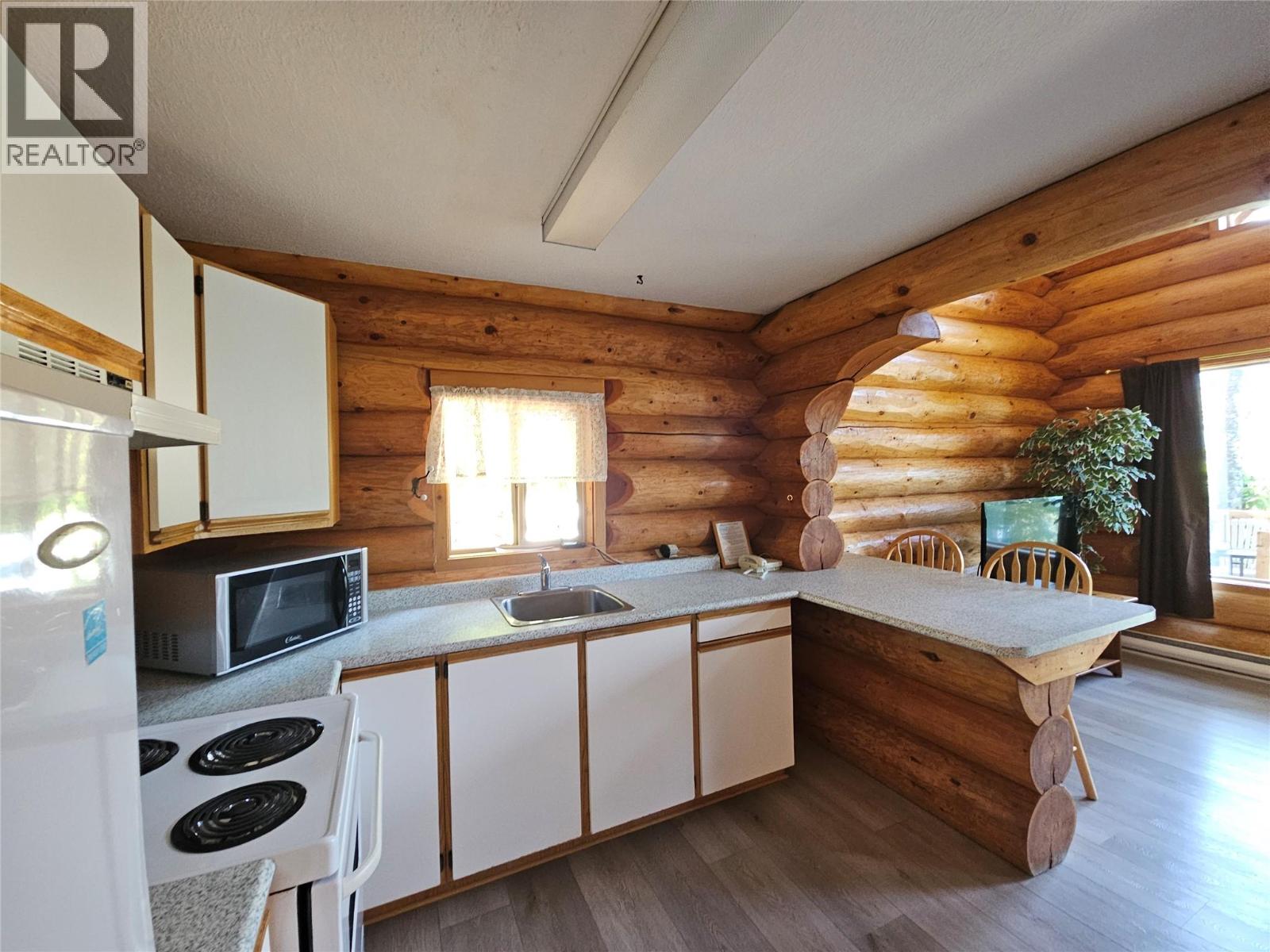 1710 6 Highway, Nakusp, British Columbia  V0G 1R1 - Photo 36 - 10390754