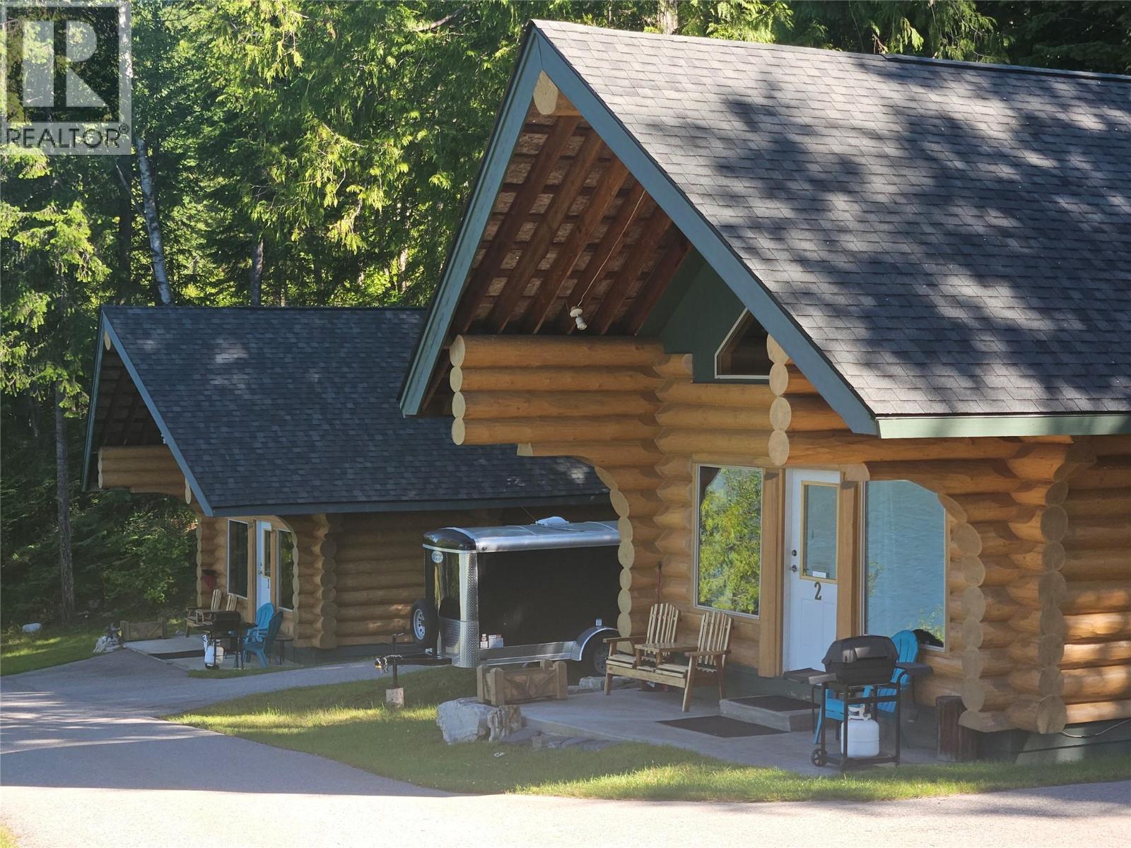 1710 6 Highway, Nakusp, British Columbia  V0G 1R1 - Photo 5 - 10390754
