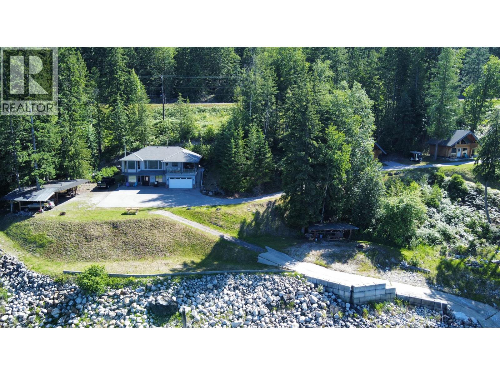 1710 6 Highway, Nakusp, British Columbia  V0G 1R1 - Photo 51 - 10390754