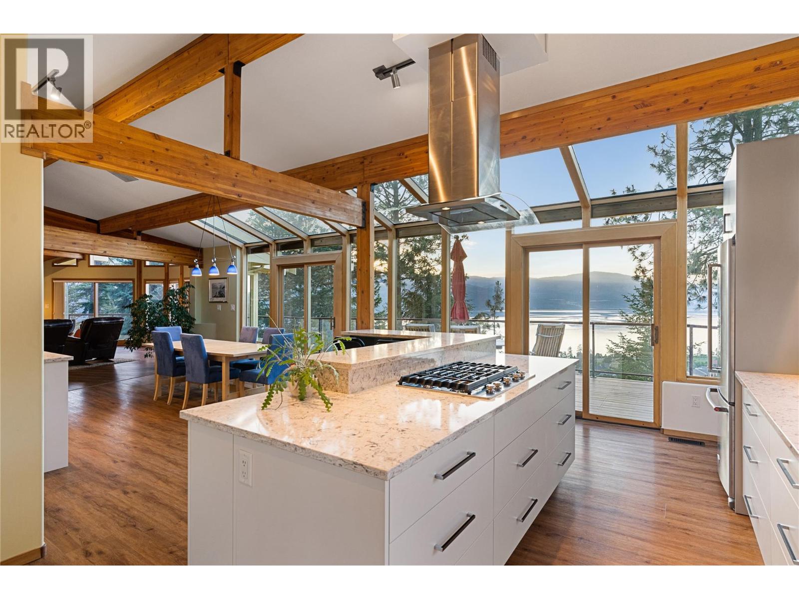 1279 Camp Road, Lake Country, British Columbia  V4V 1J9 - Photo 12 - 10390736