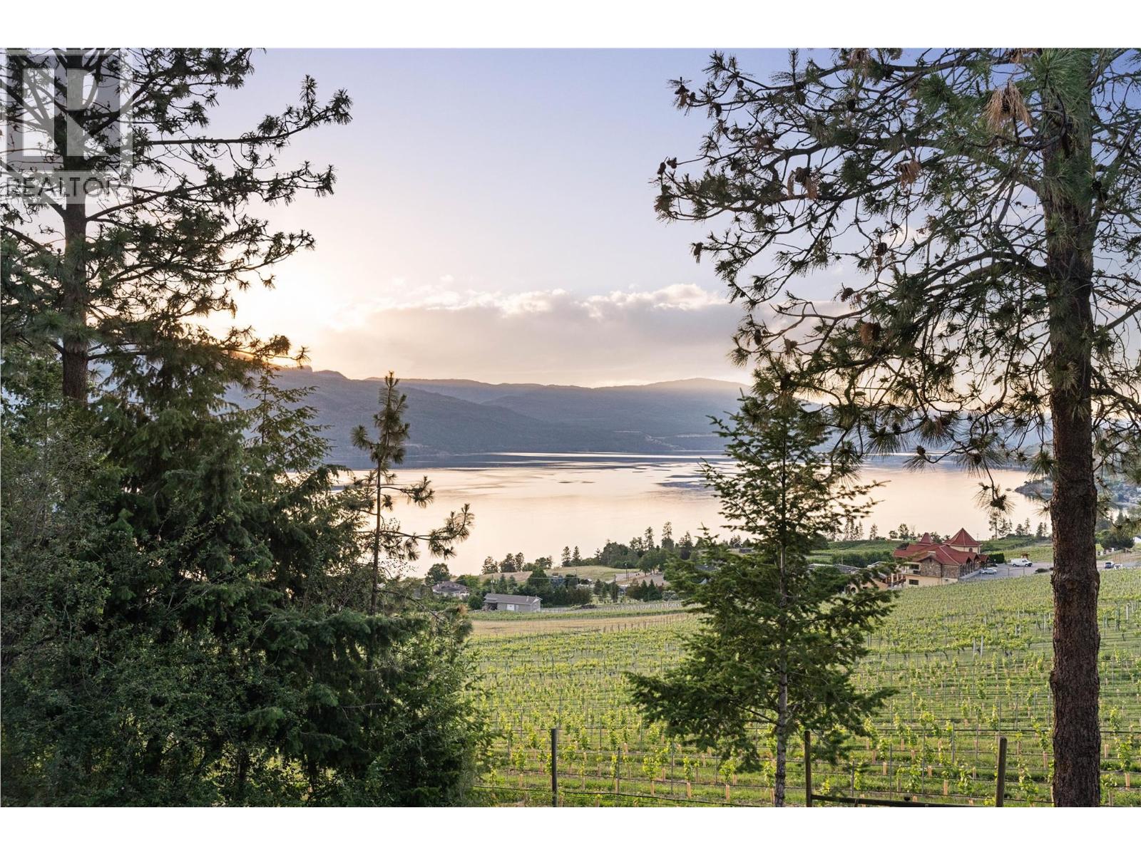 1279 Camp Road, Lake Country, British Columbia  V4V 1J9 - Photo 16 - 10390736