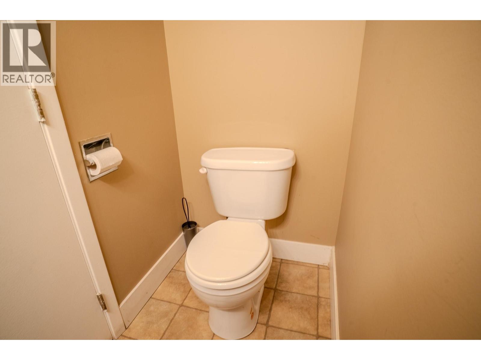 722 1st Avenue, Chase, British Columbia  V0E 1M0 - Photo 24 - 10390385