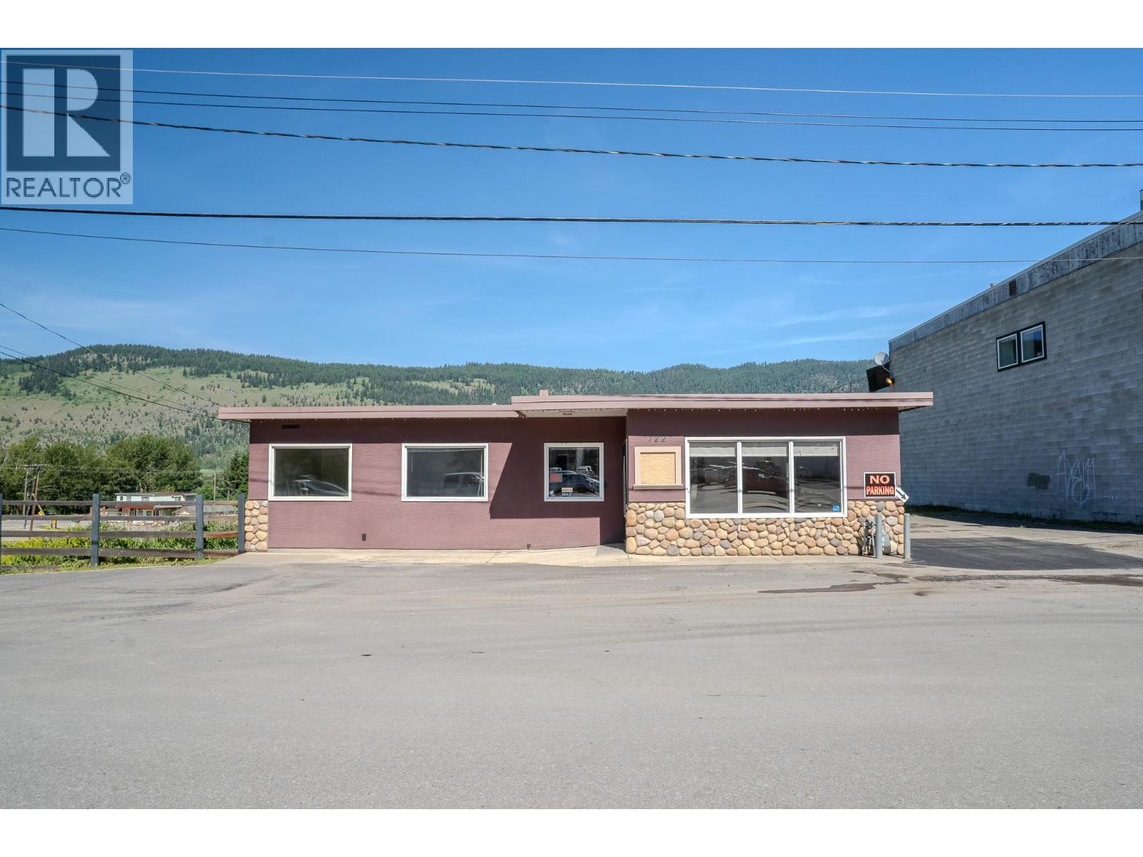 722 1st Avenue, Chase, British Columbia  V0E 1M0 - Photo 4 - 10390385