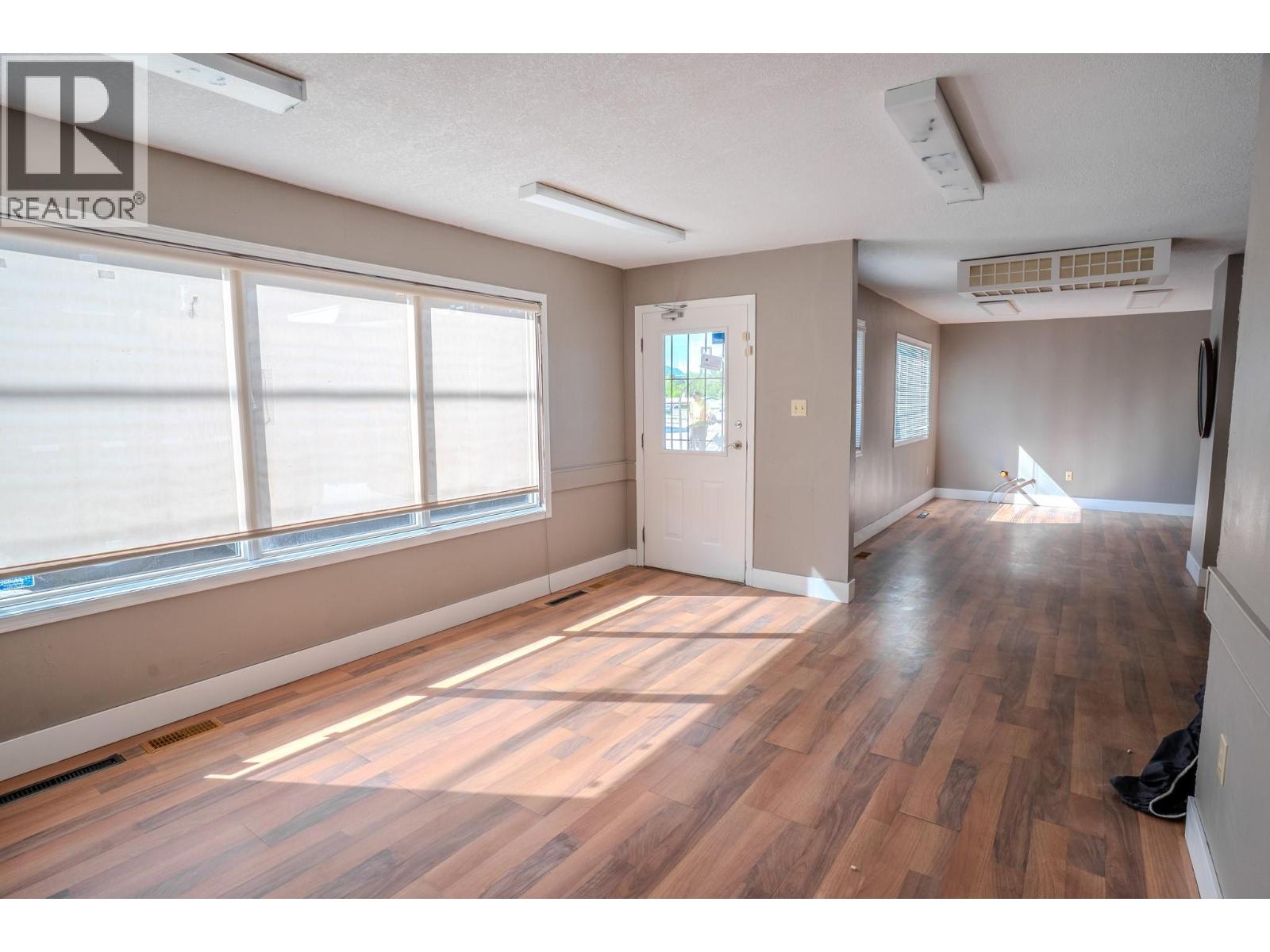 722 1st Avenue, Chase, British Columbia  V0E 1M0 - Photo 6 - 10390385