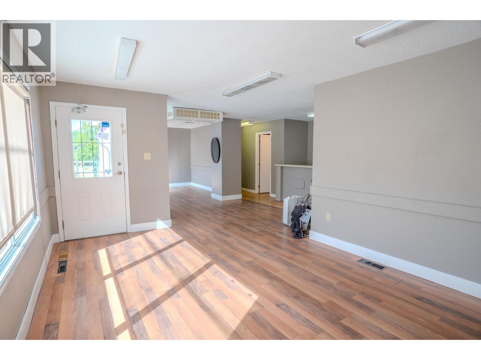 722 1st Avenue, Chase, British Columbia  V0E 1M0 - Photo 8 - 10390385