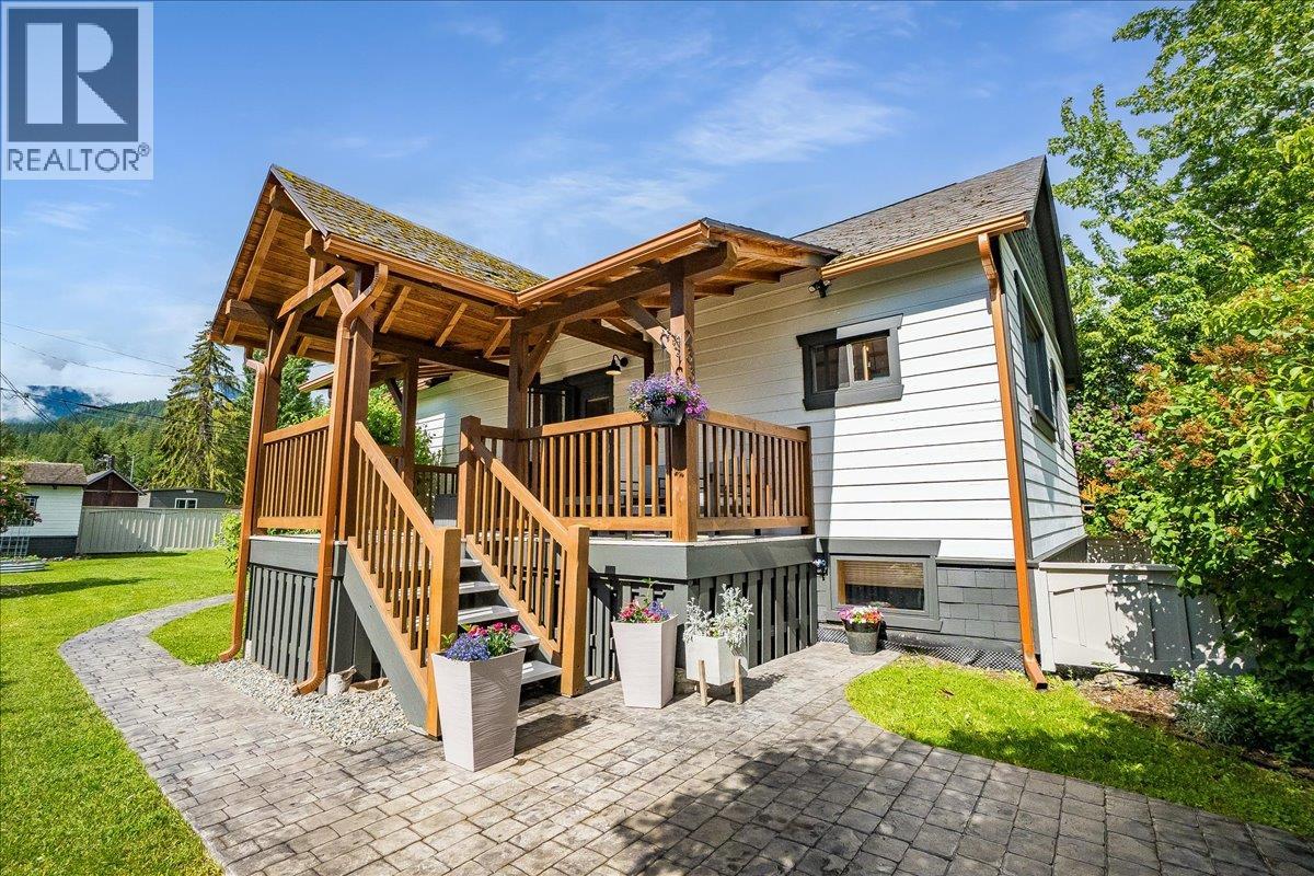 233 D Avenue, Kaslo, British Columbia  V0G 1M0 - Photo 36 - 10390154