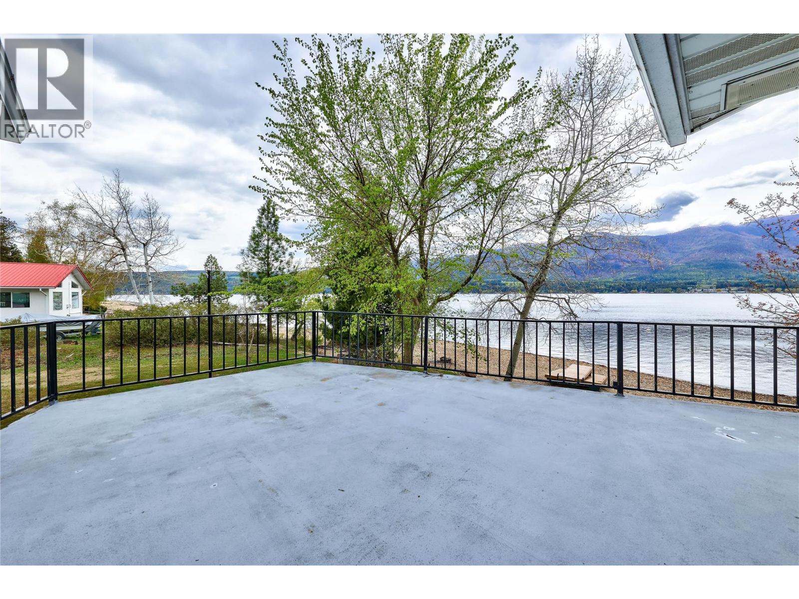 3726 Zinck Road, Scotch Creek, British Columbia  V0E 1M5 - Photo 21 - 10390752