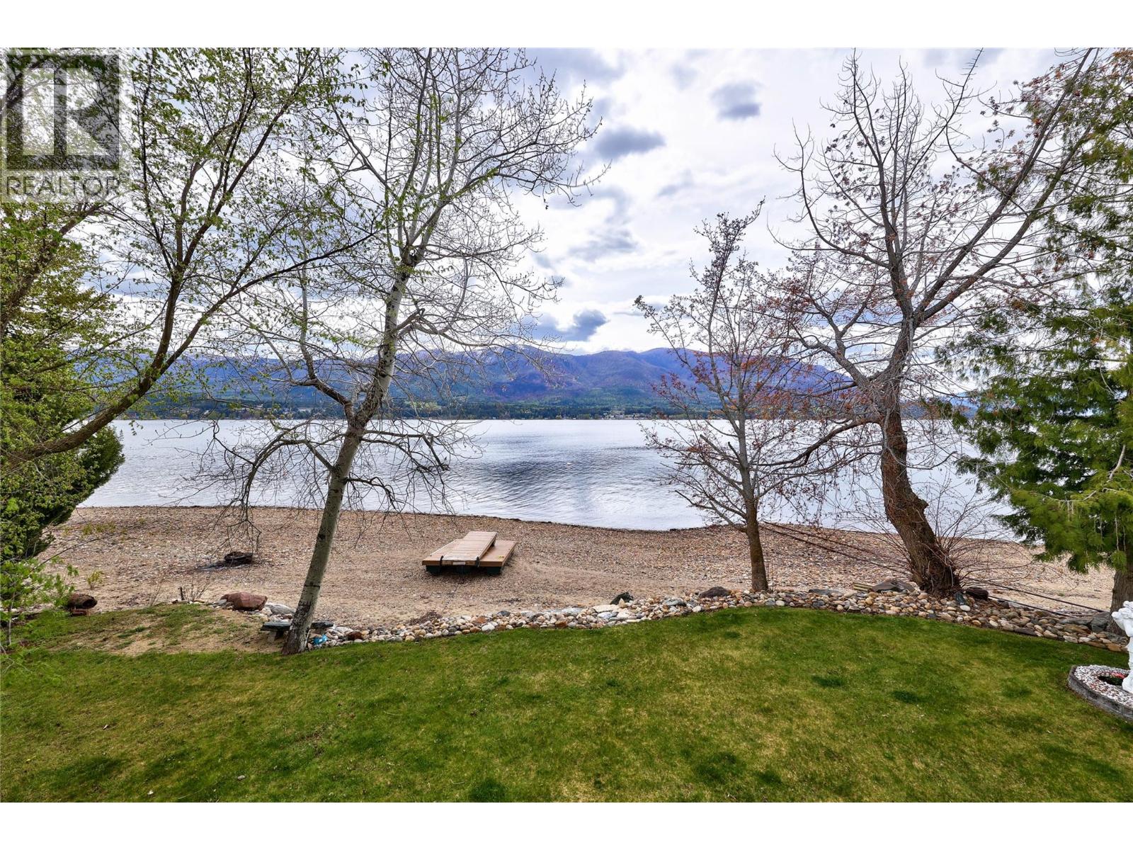 3726 Zinck Road, Scotch Creek, British Columbia  V0E 1M5 - Photo 23 - 10390752