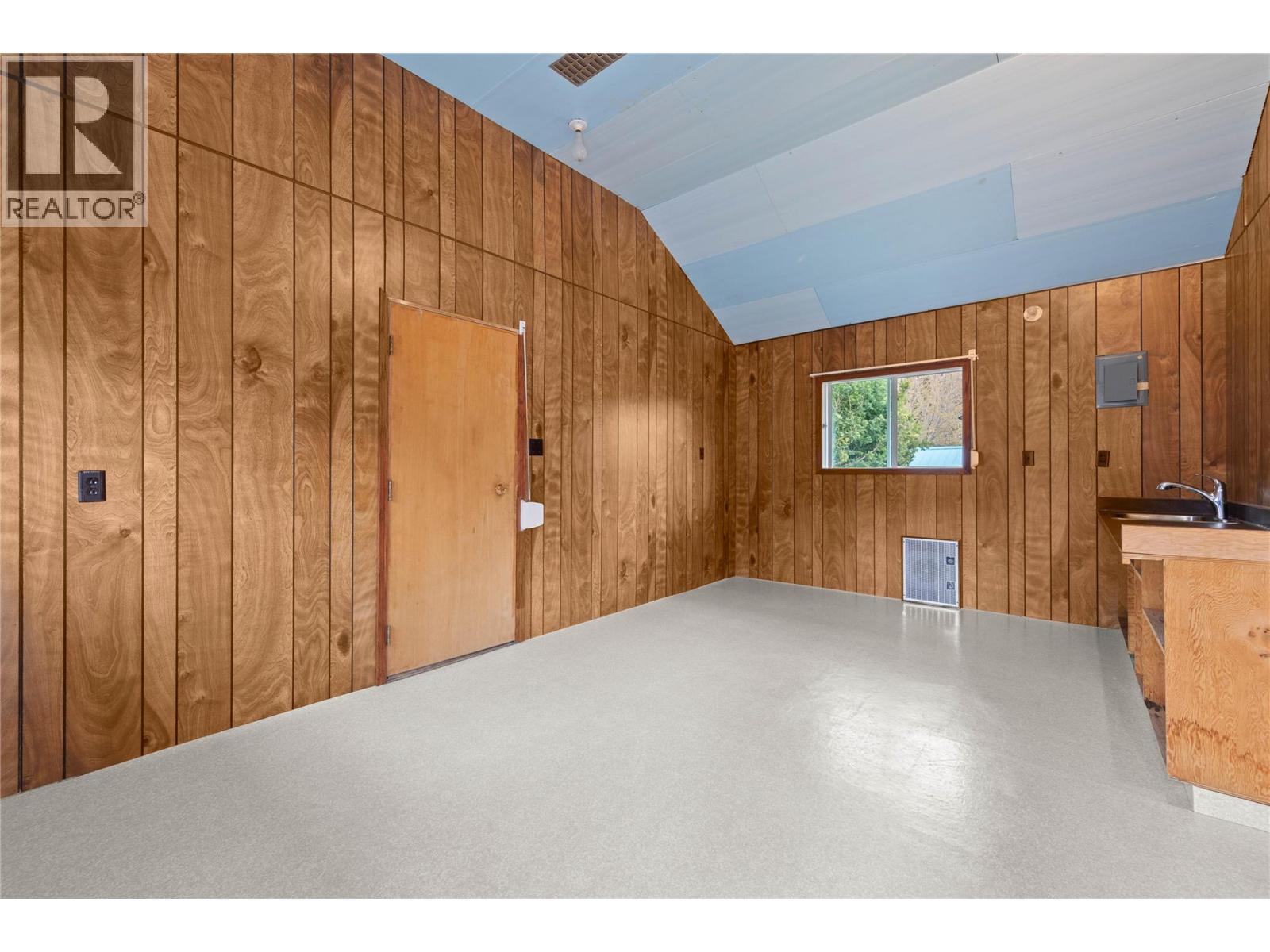 3726 Zinck Road, Scotch Creek, British Columbia  V0E 1M5 - Photo 57 - 10390752