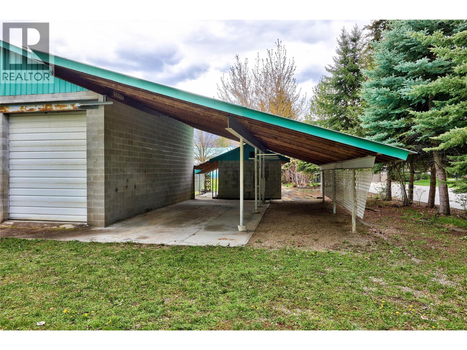 3726 Zinck Road, Scotch Creek, British Columbia  V0E 1M5 - Photo 66 - 10390752