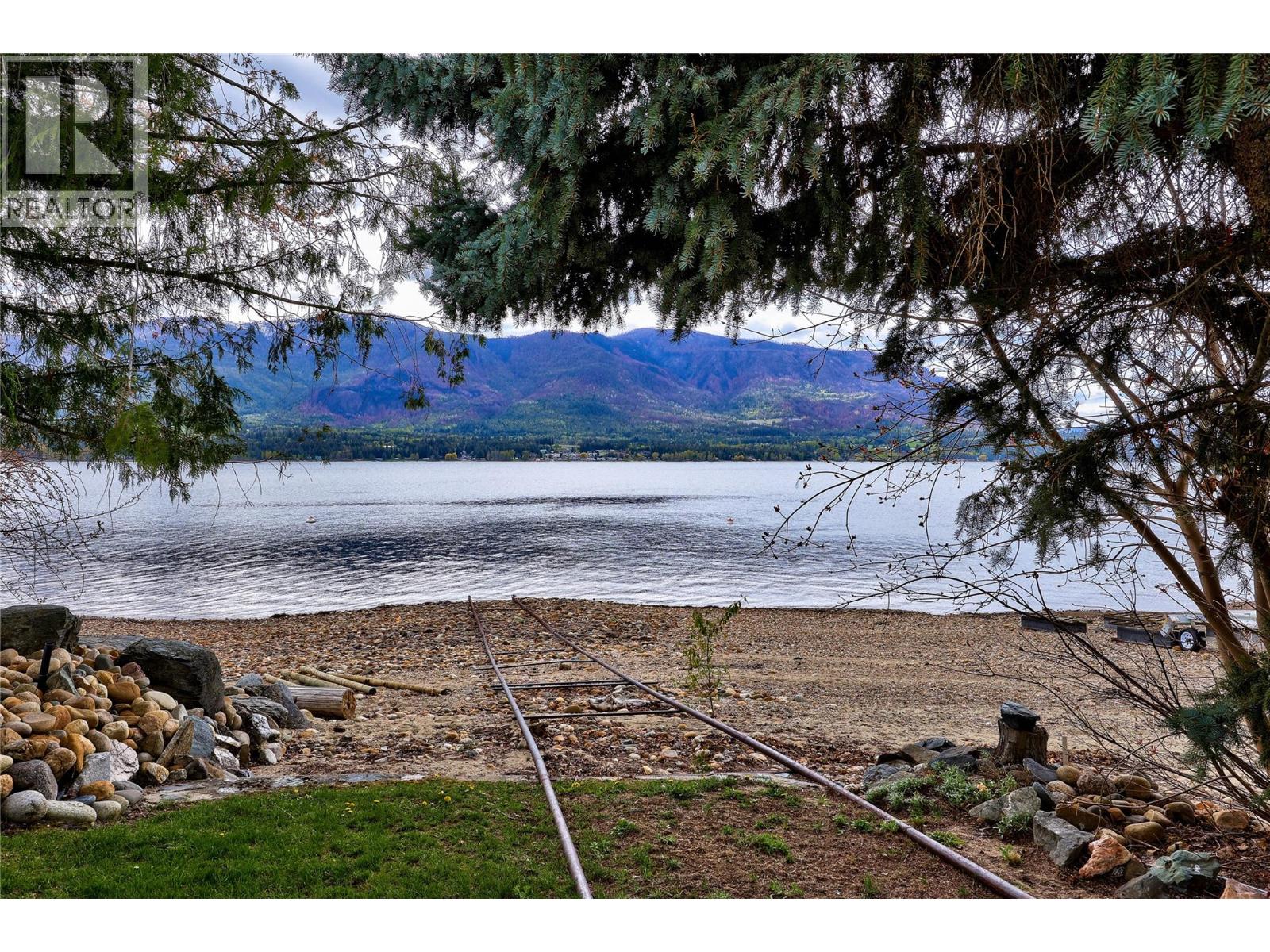 3726 Zinck Road, Scotch Creek, British Columbia  V0E 1M5 - Photo 73 - 10390752