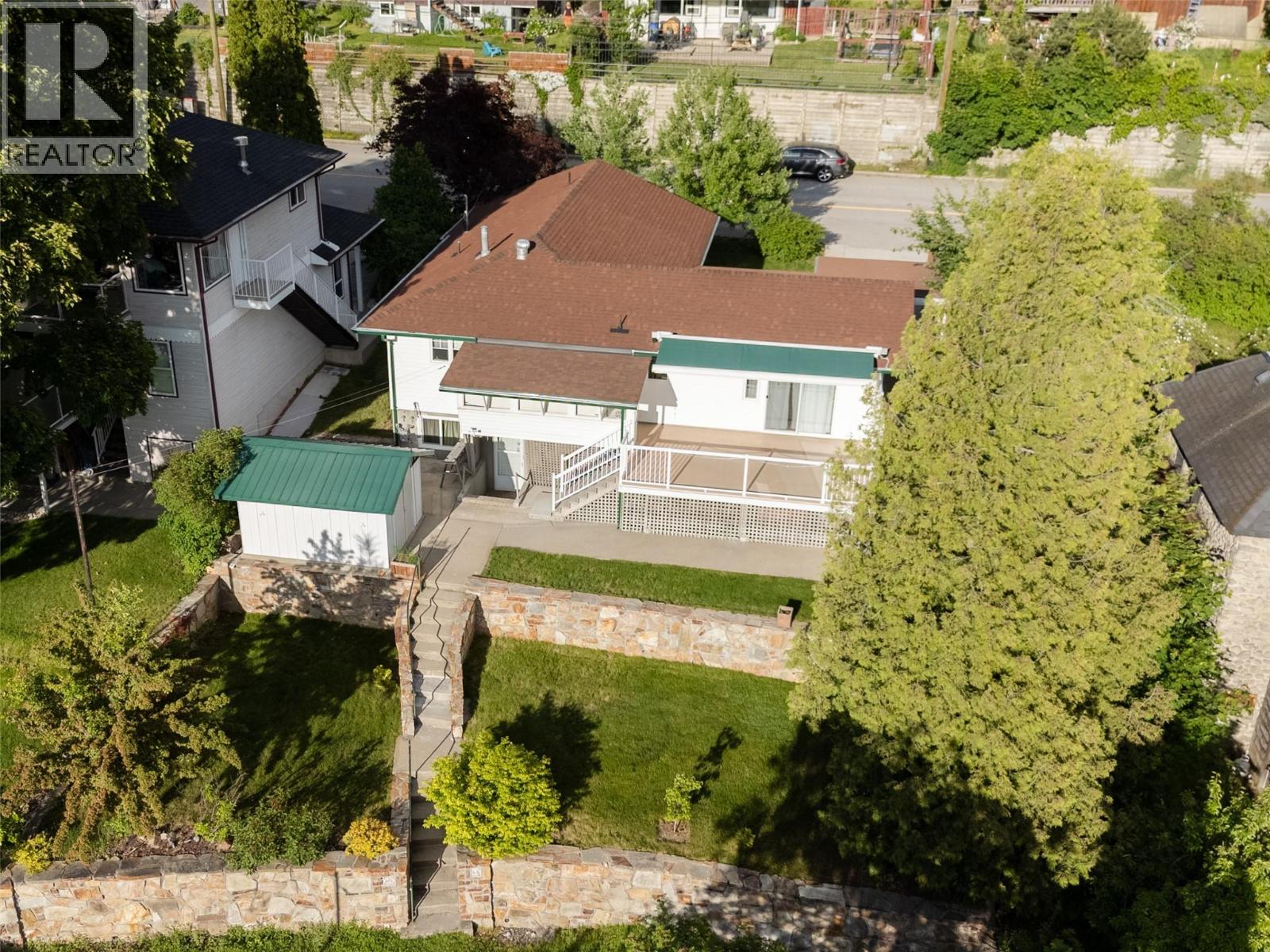 615 Eighth Street, Nelson, British Columbia  V1L 3A6 - Photo 10 - 10390503