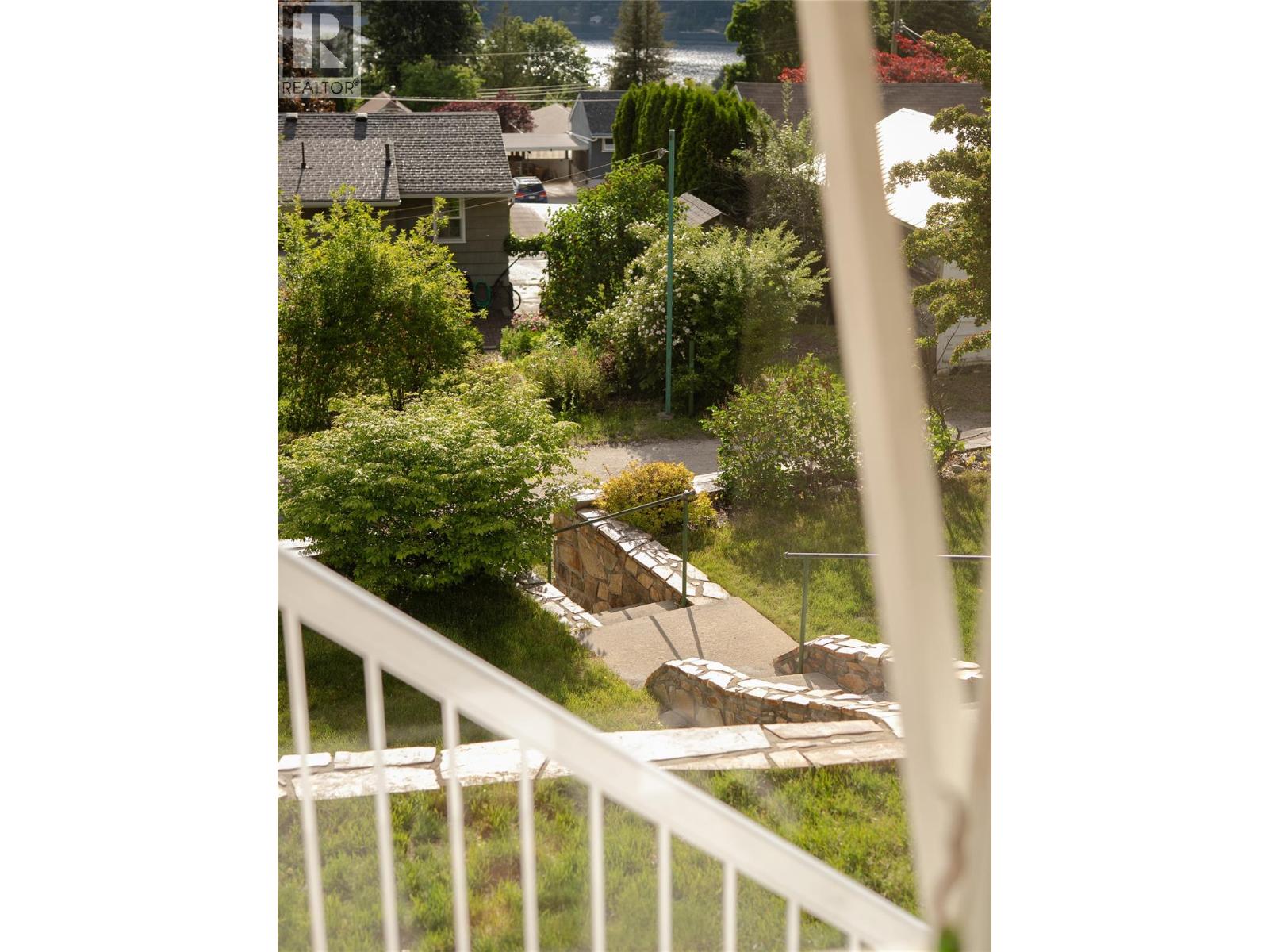 615 Eighth Street, Nelson, British Columbia  V1L 3A6 - Photo 58 - 10390503
