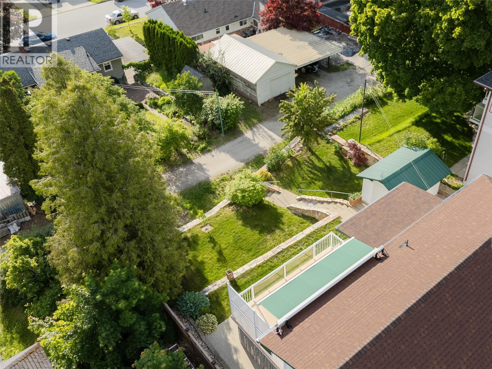 615 Eighth Street, Nelson, British Columbia  V1L 3A6 - Photo 8 - 10390503