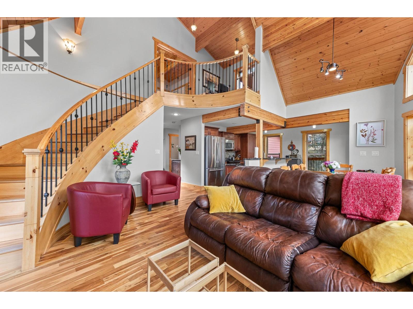 9881 Osprey Landing Drive, Wardner, British Columbia  V0B 2J0 - Photo 17 - 10390127